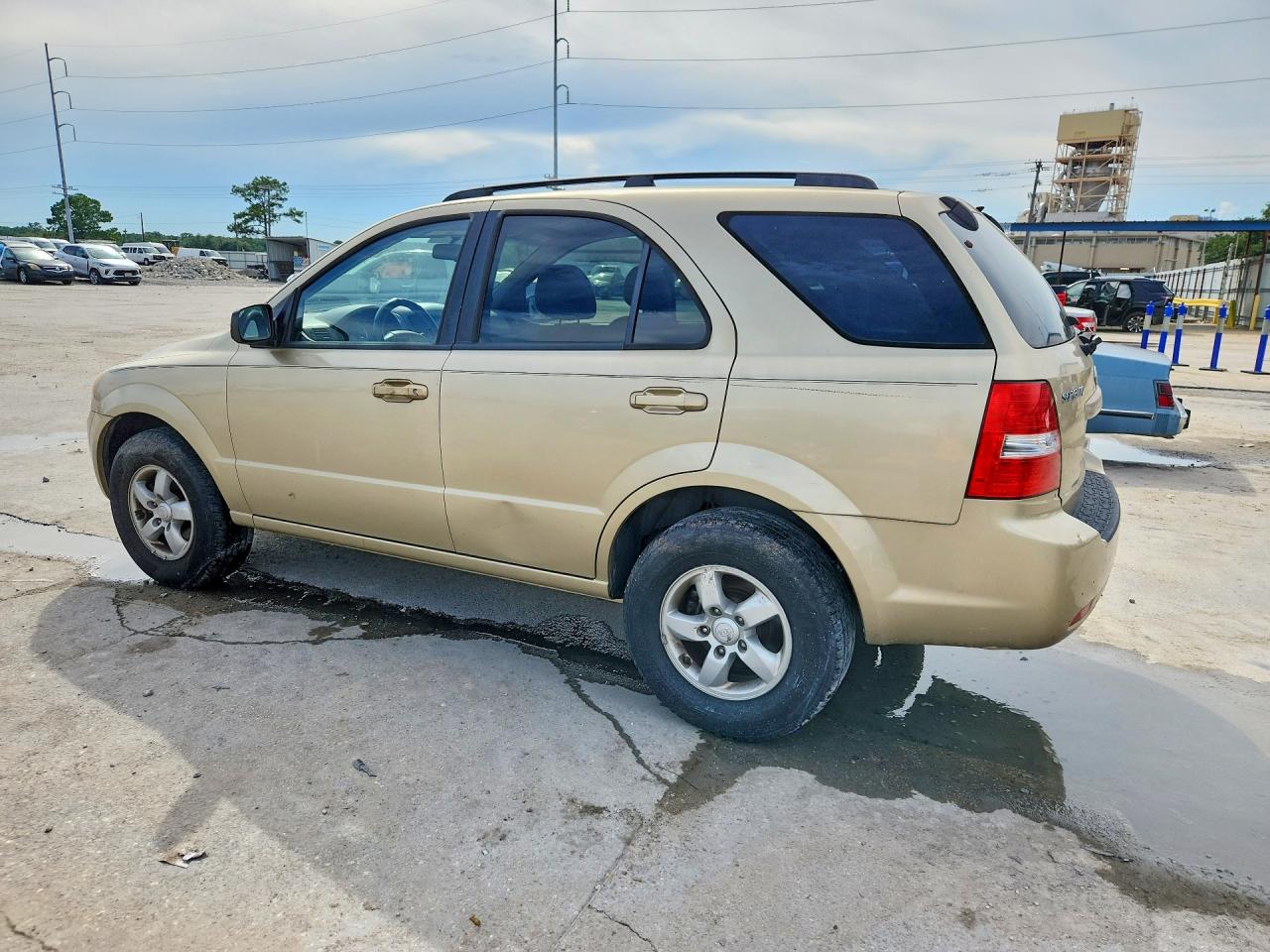 2009 Kia Sorento Lx Gold vin: KNDJD735495895582