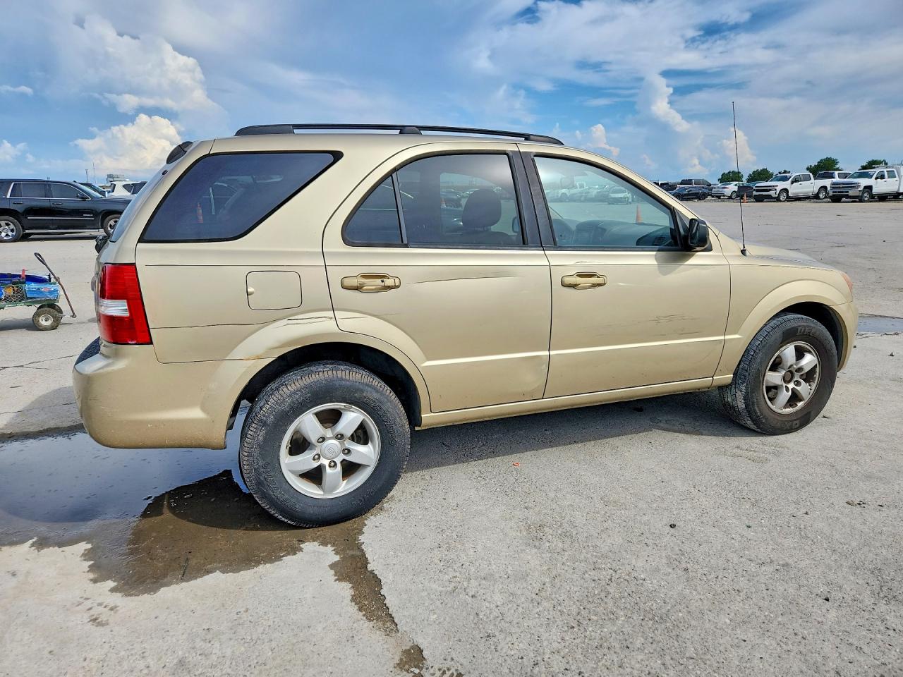 2009 Kia Sorento Lx Gold vin: KNDJD735495895582