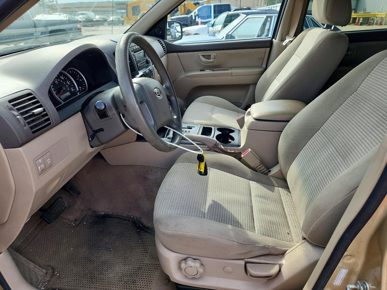 2009 Kia Sorento Lx Gold vin: KNDJD735495895582