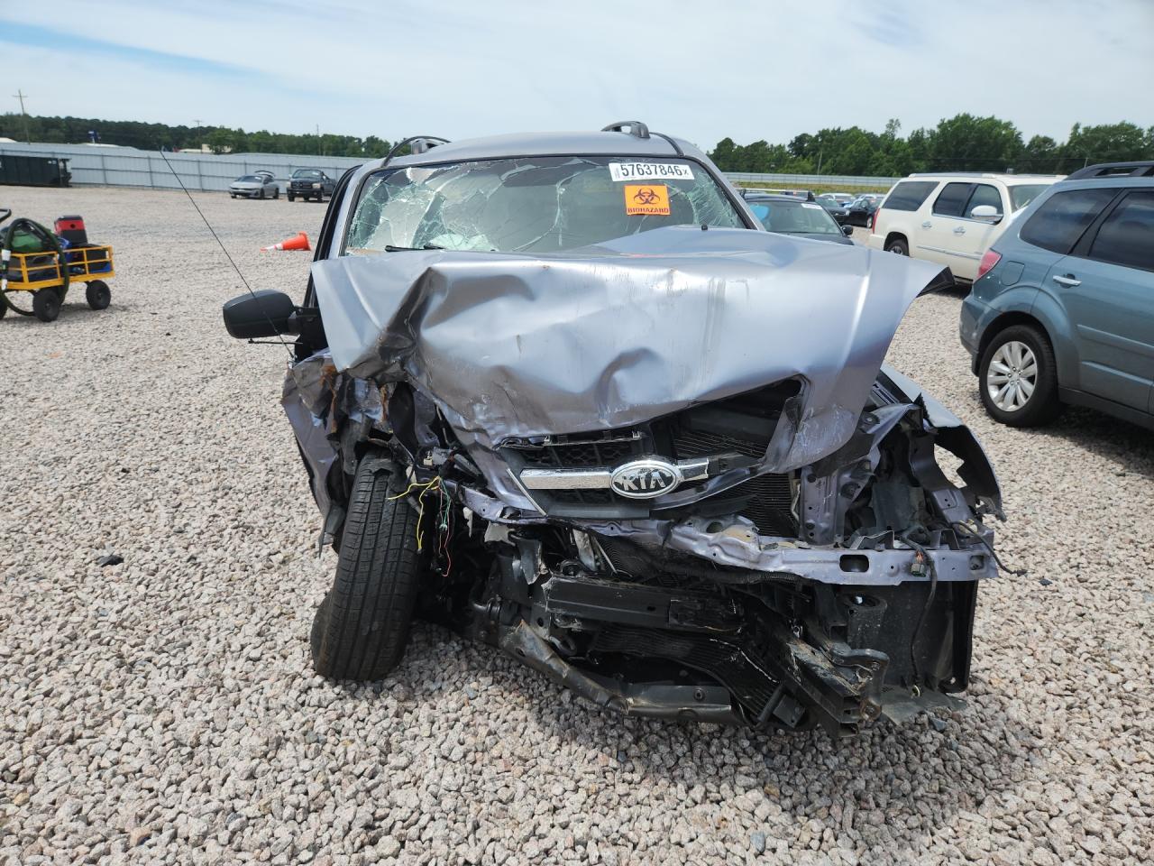 2009 Kia Sorento Base Blue vin: KNDJD735595896823