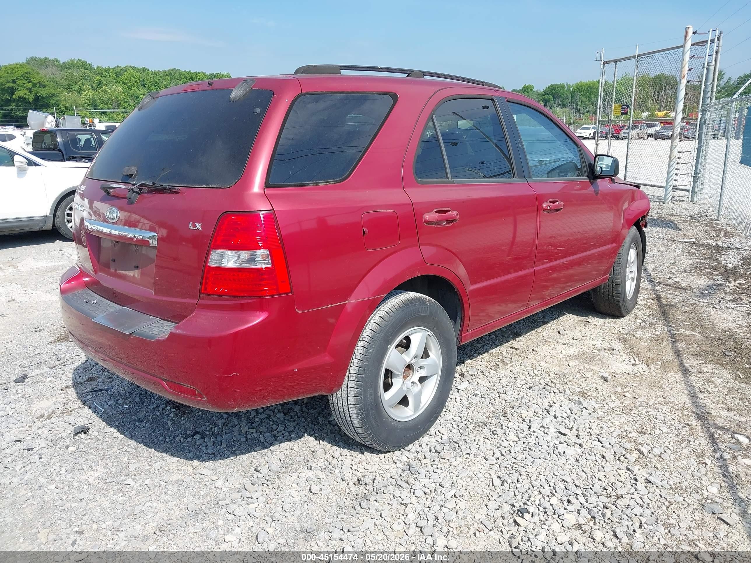 2008 Kia Sorento Lx Red vin: KNDJD735685803046