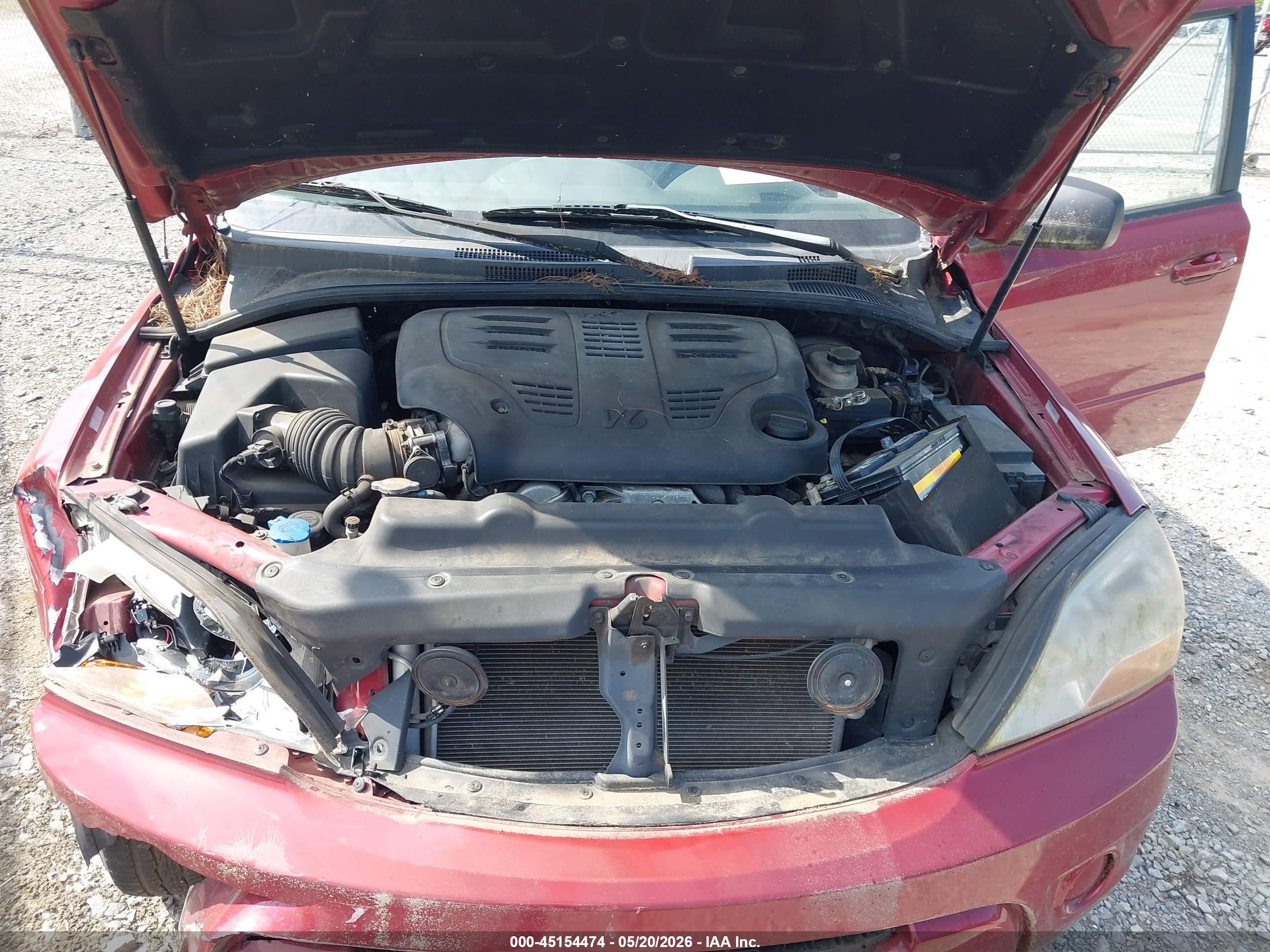 2008 Kia Sorento Lx Red vin: KNDJD735685803046