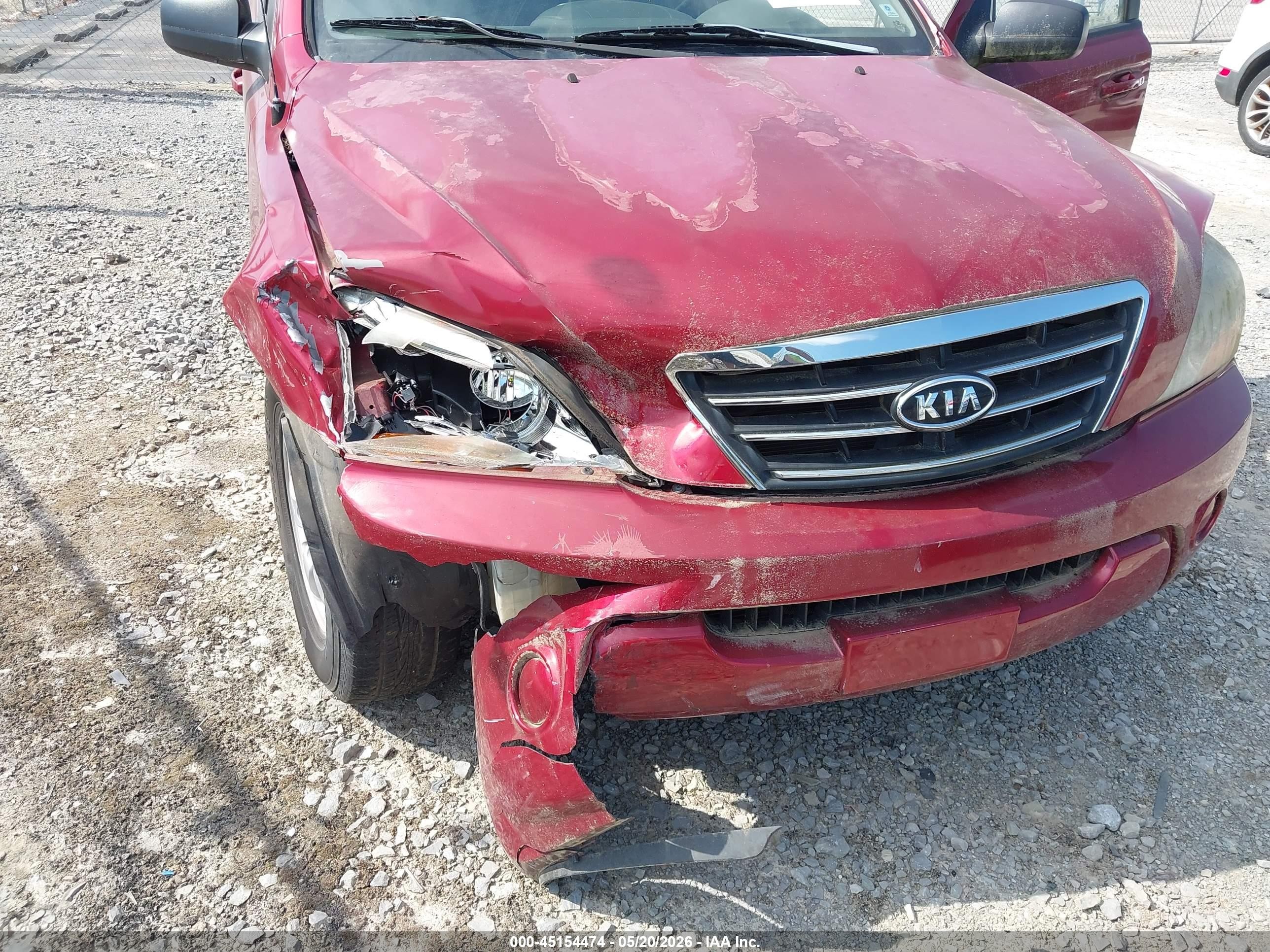 2008 Kia Sorento Lx Red vin: KNDJD735685803046