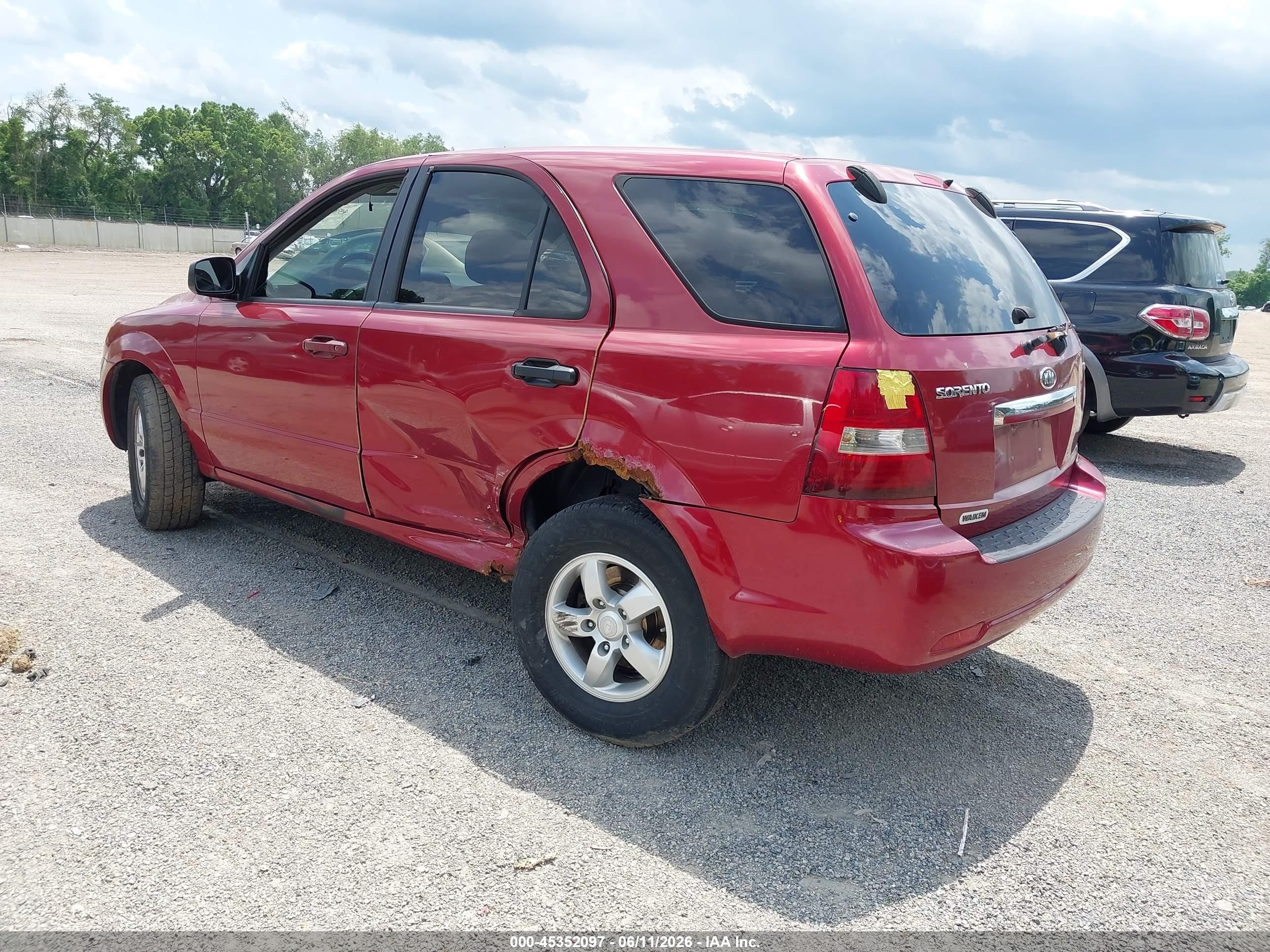 2008 Kia Sorento Lx Base Red vin: KNDJD735685837858