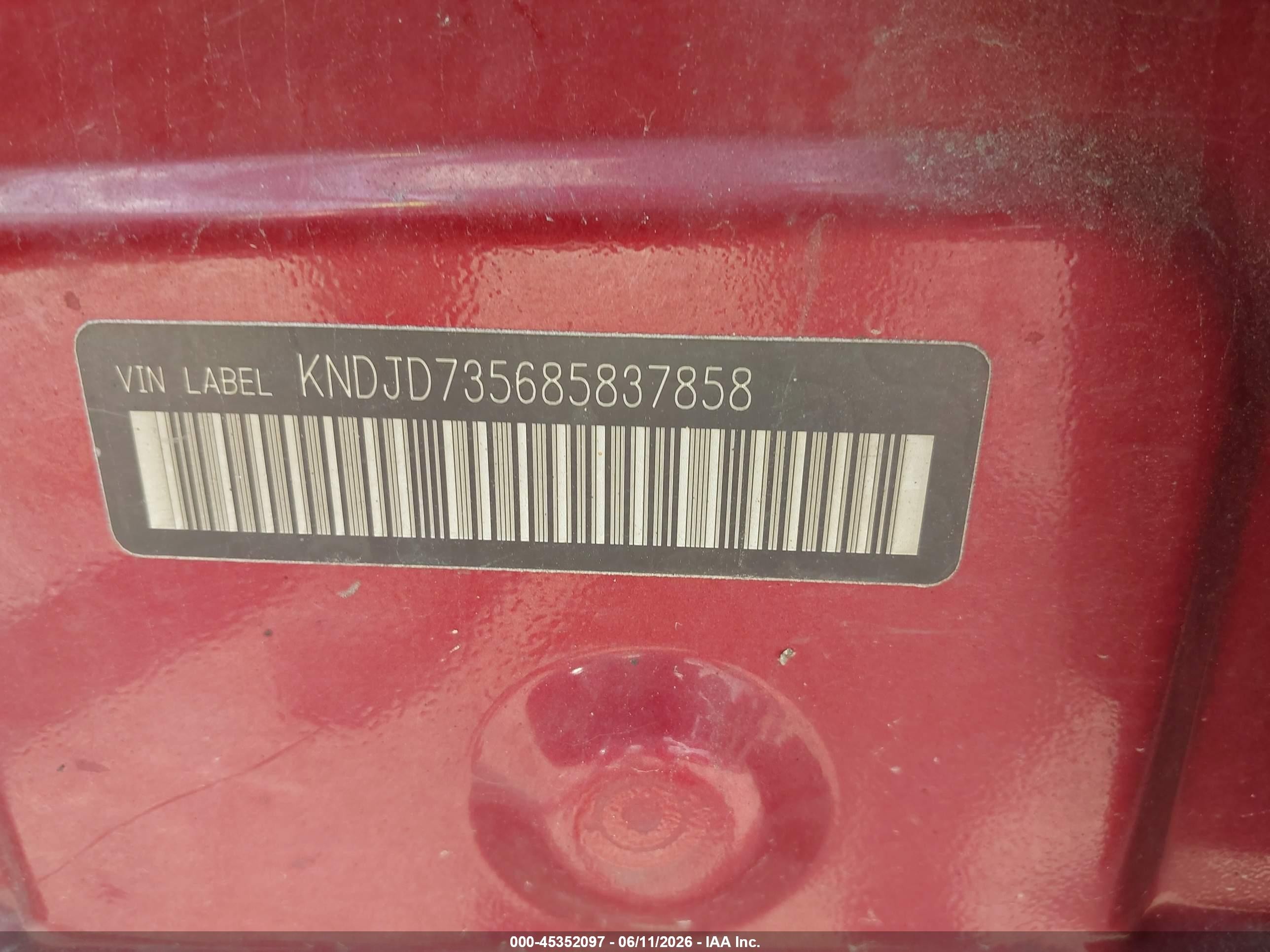 2008 Kia Sorento Lx Base Red vin: KNDJD735685837858