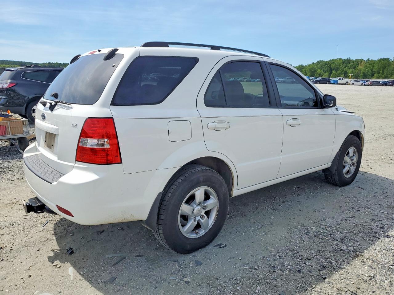 2009 Kia Sorento Lx/ex White vin: KNDJD735695867797