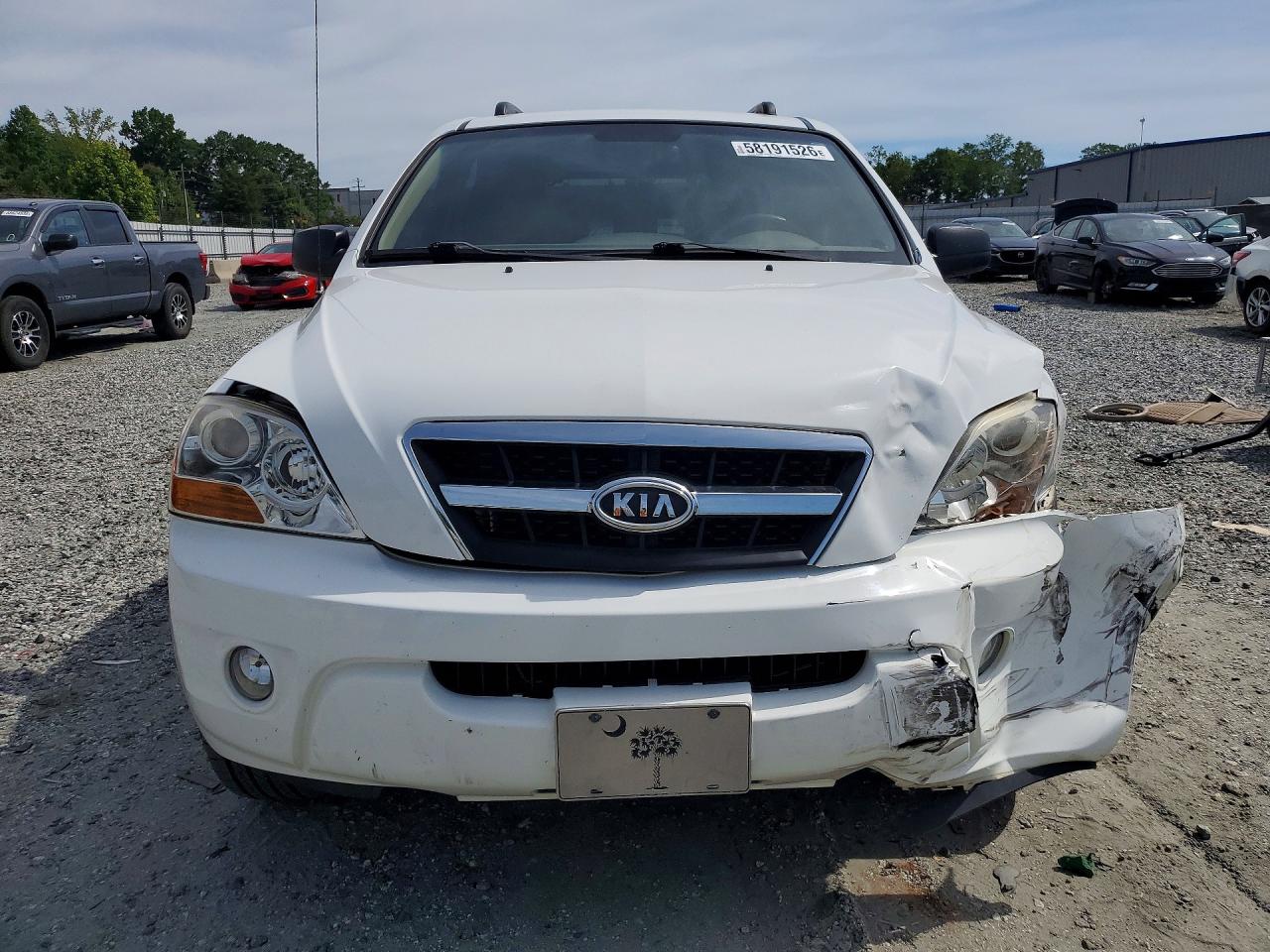 2009 Kia Sorento Lx/ex White vin: KNDJD735695867797