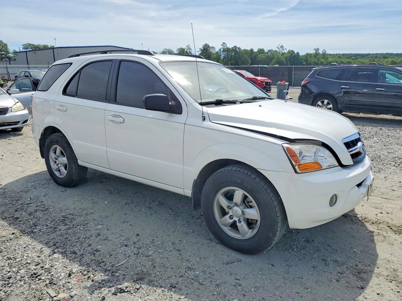 2009 Kia Sorento Lx/ex White vin: KNDJD735695867797