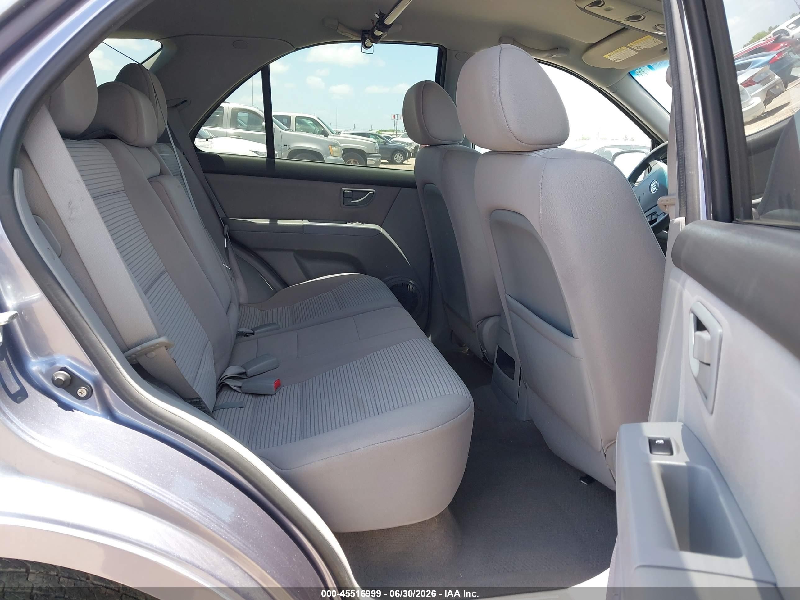 2009 Kia Sorento Lx Blue vin: KNDJD735695891615