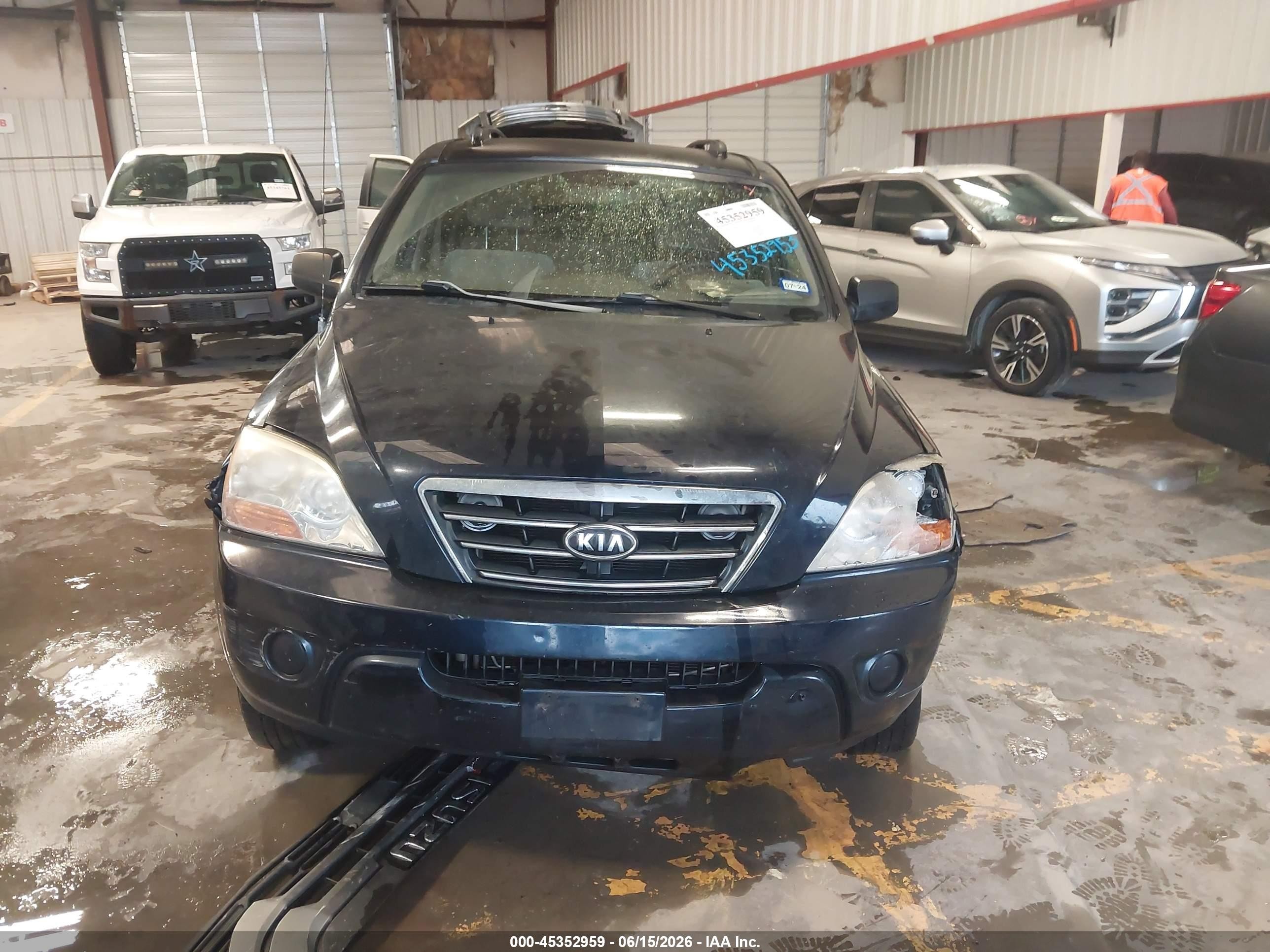 2008 Kia Sorento Lx Blue vin: KNDJD735785857245