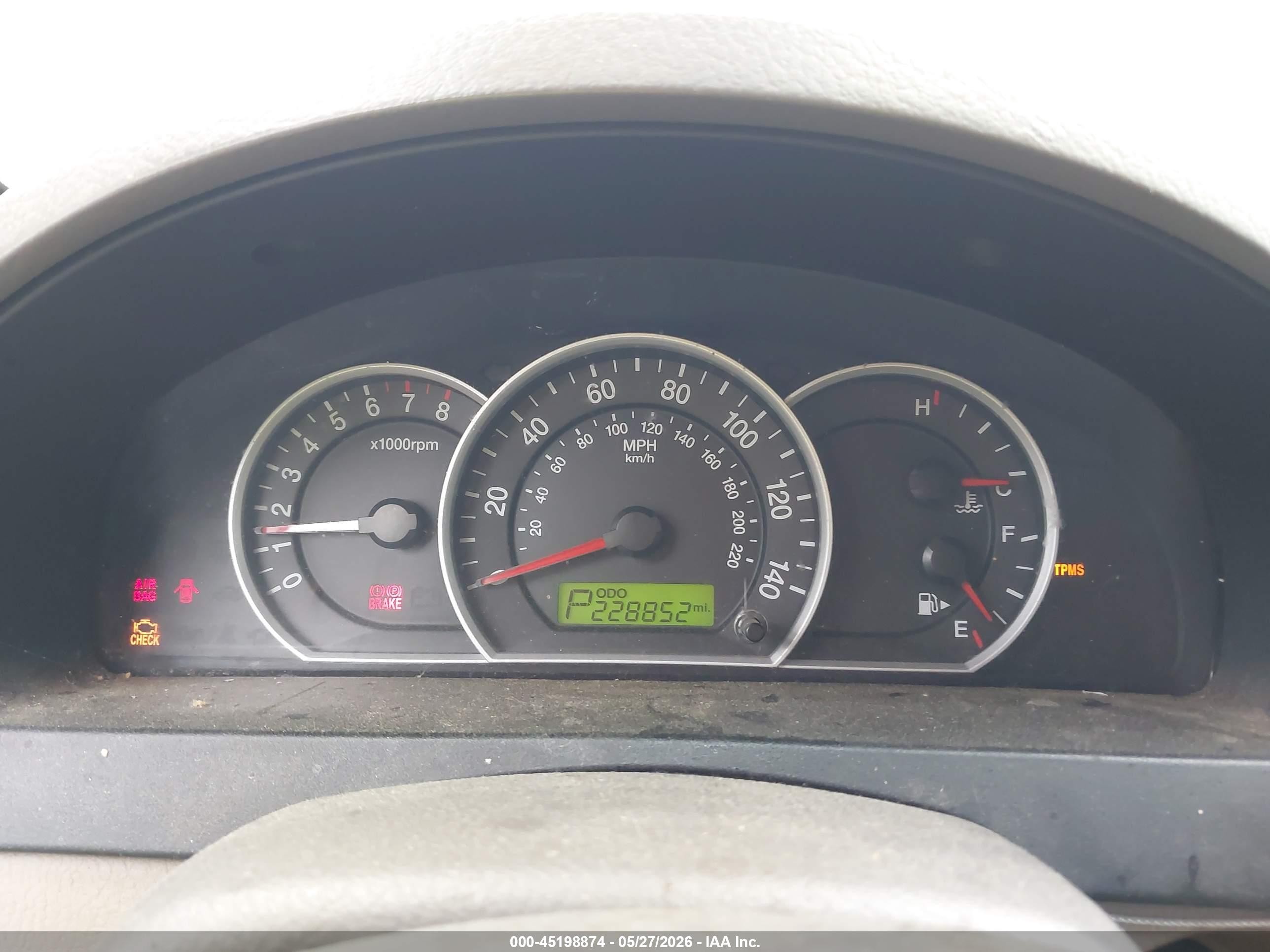 2009 Kia Sorento Lx Красный vin: KNDJD735795890960