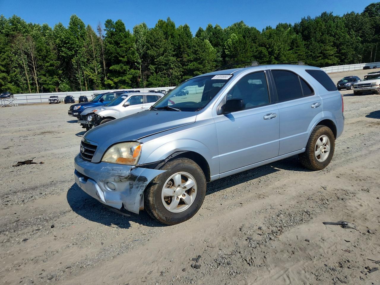 2008 Kia Sorento Base Silver vin: KNDJD735885765335