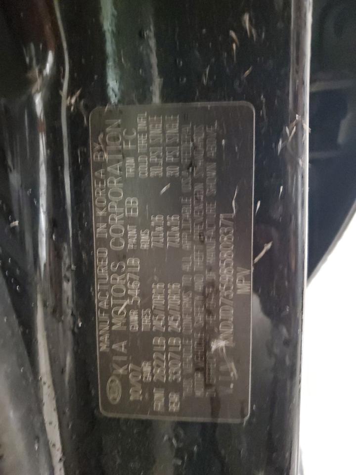 2008 Kia Sorento Base Black vin: KNDJD735985808371