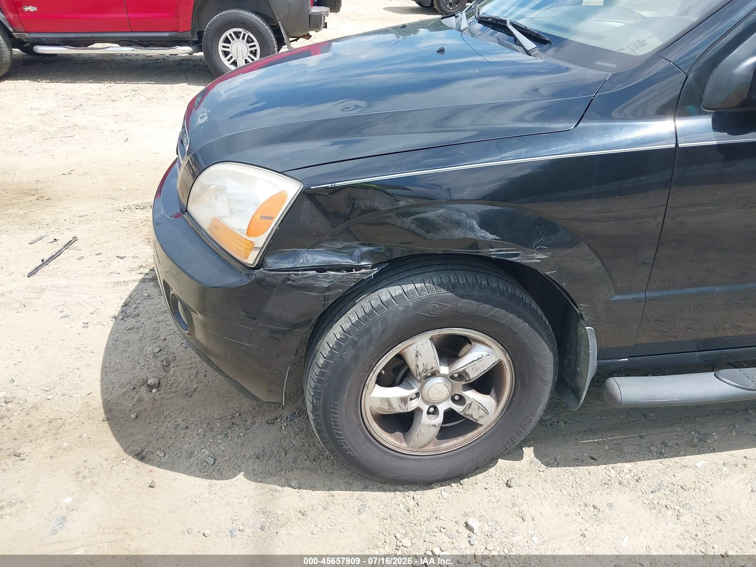 2008 Kia Sorento Lx Черный vin: KNDJD735985824991