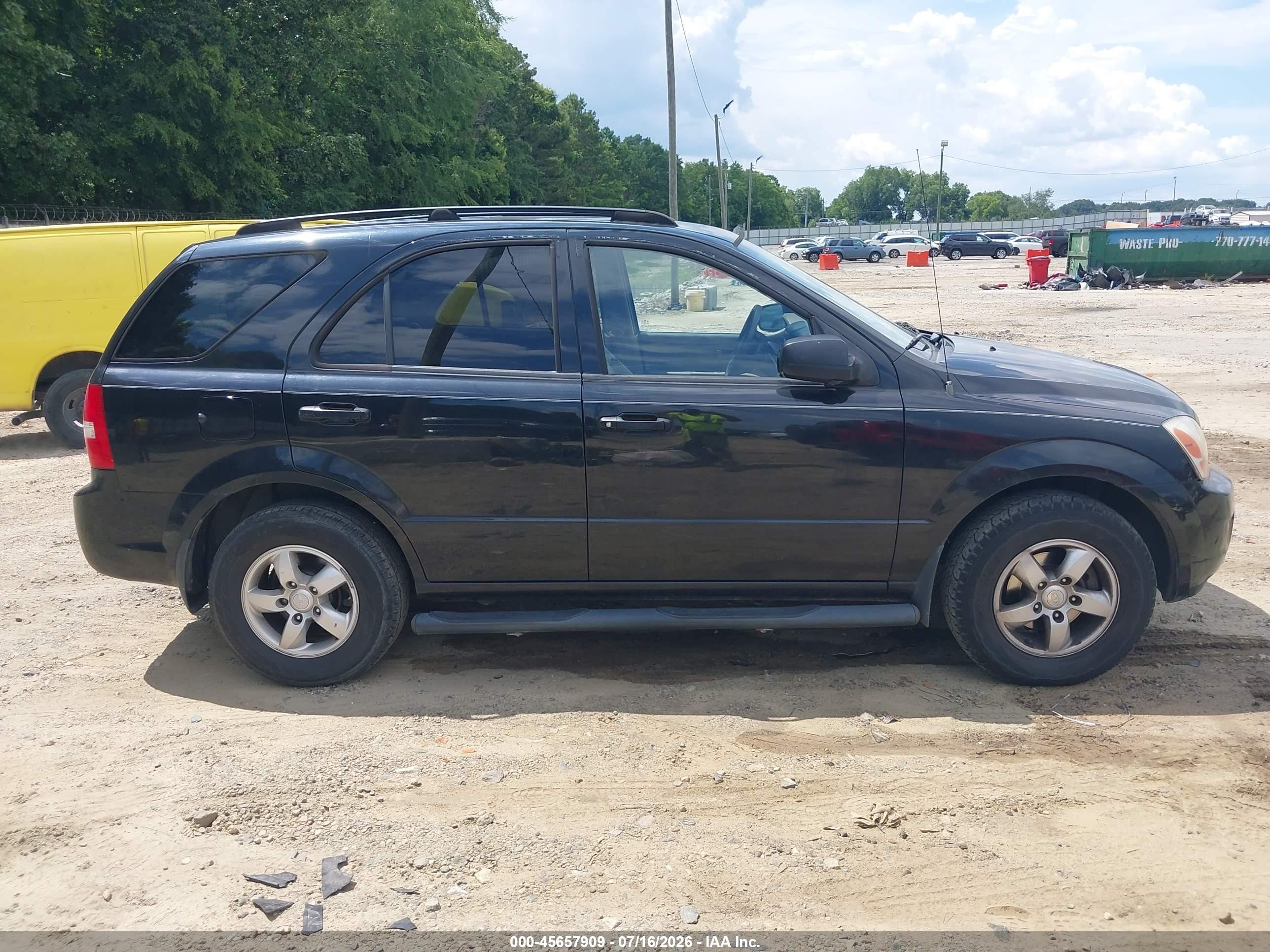 2008 Kia Sorento Lx Черный vin: KNDJD735985824991