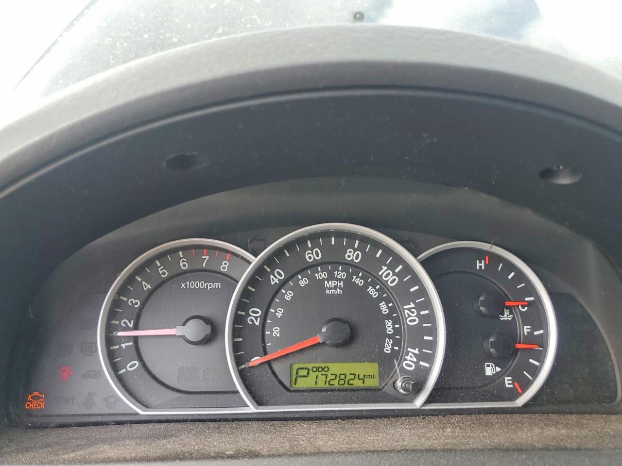 2009 Kia Sorento Base Black vin: KNDJD735995891799