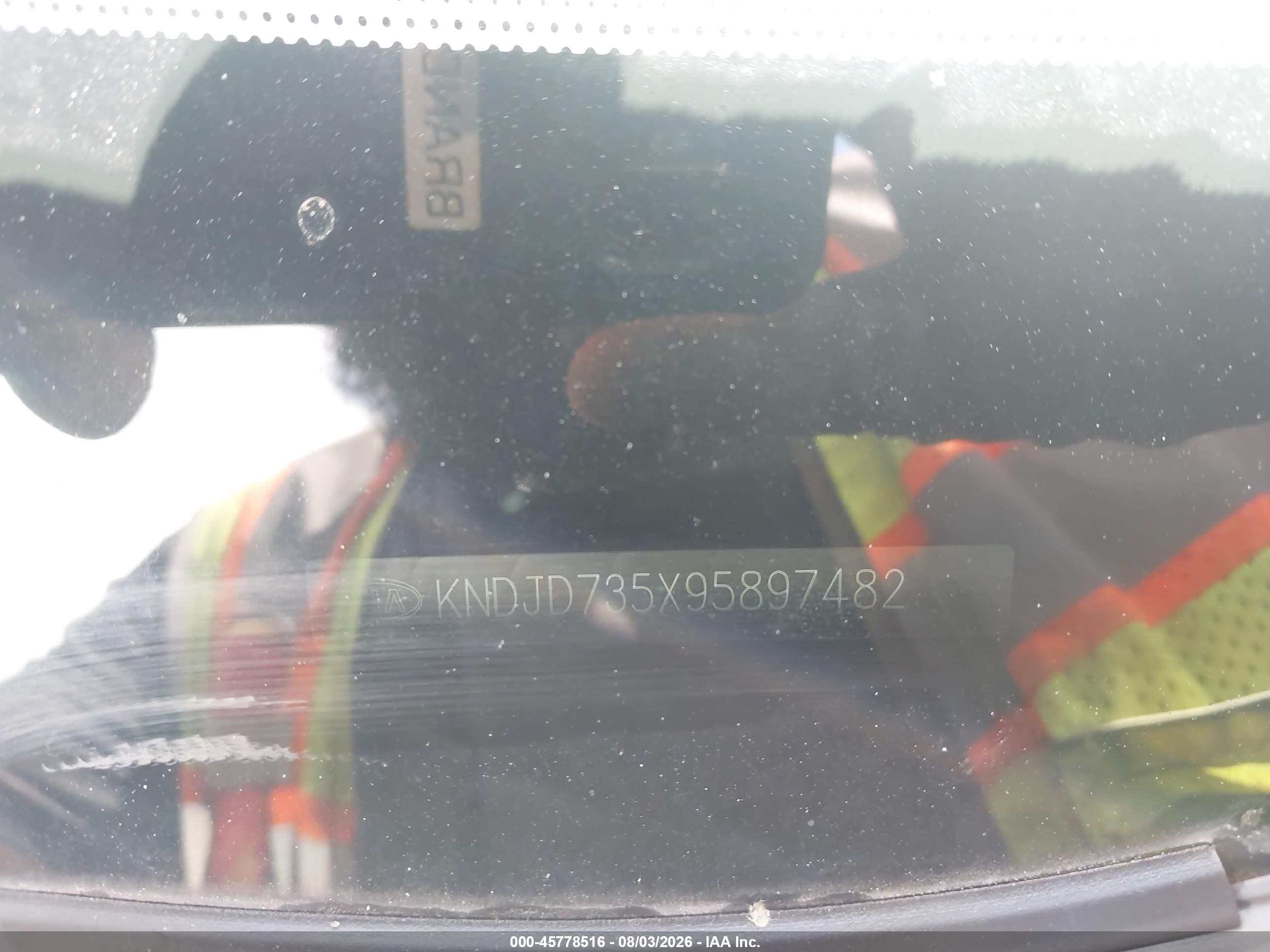 2009 Kia Sorento Lx Черный vin: KNDJD735X95897482