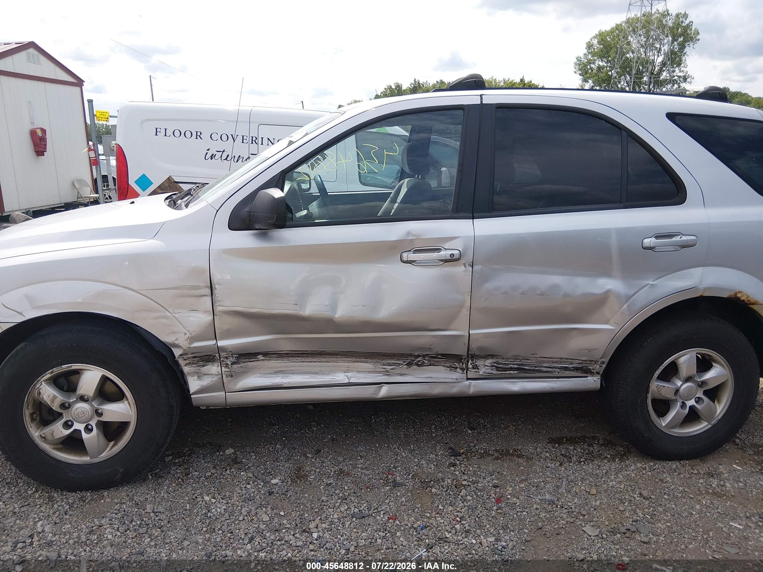 2007 Kia Sorento   Серебряный vin: KNDJD736075716735