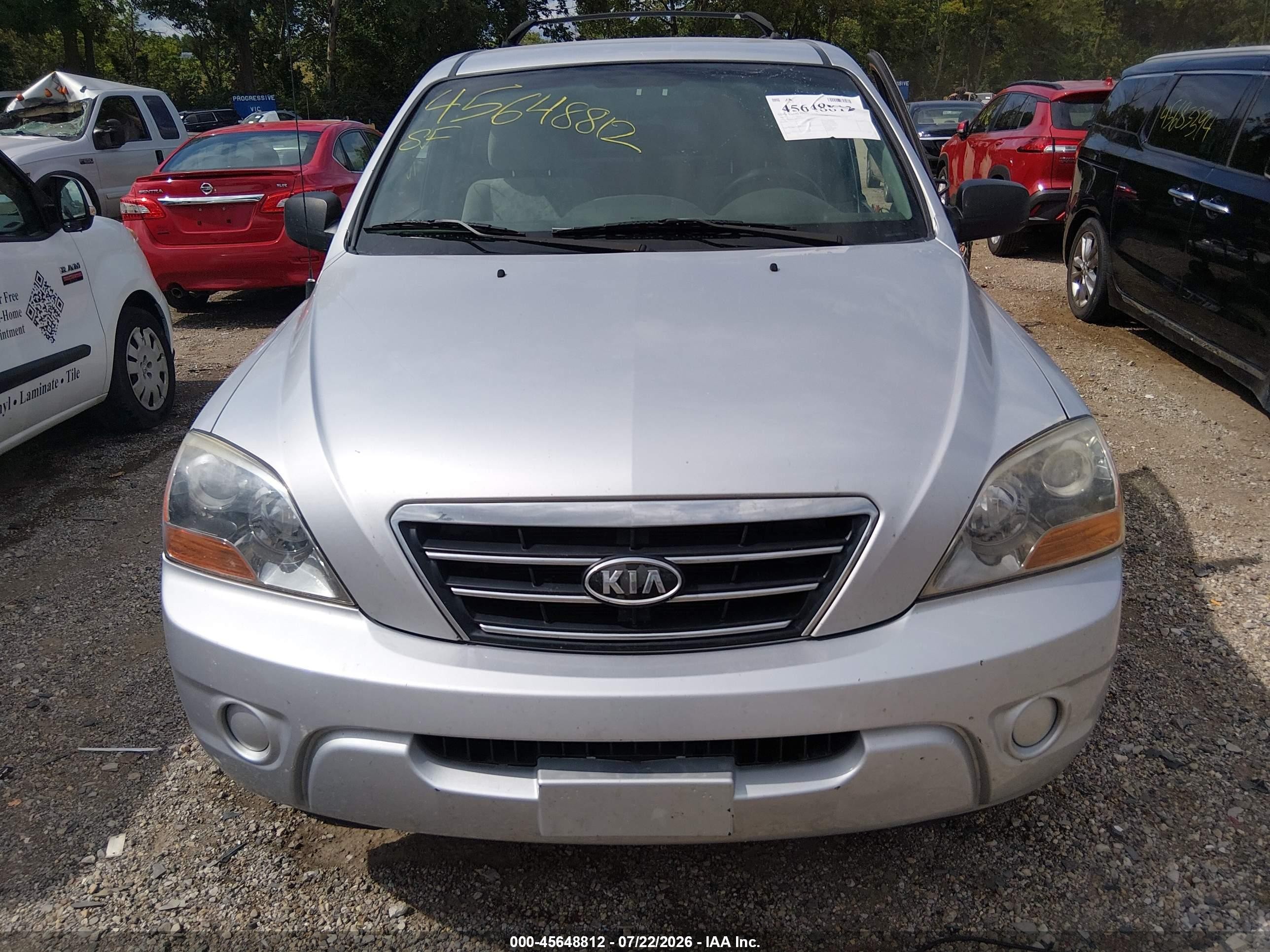 2007 Kia Sorento   Серебряный vin: KNDJD736075716735