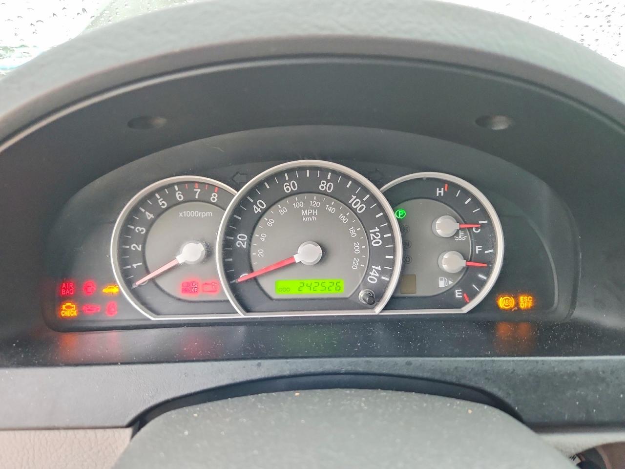 2007 Kia Sorento Base Green vin: KNDJD736175707073