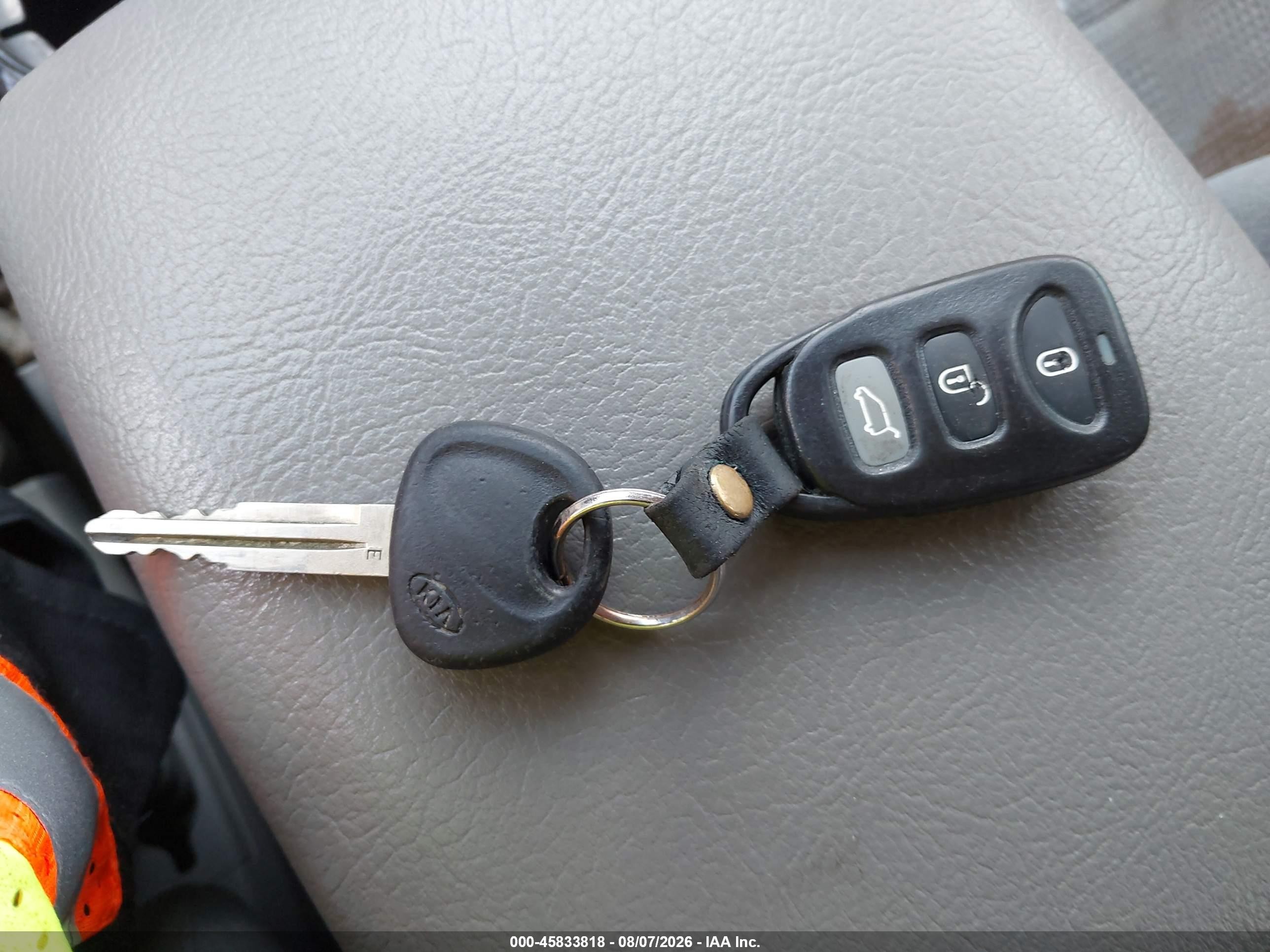 2007 Kia Sorento Ex Silver vin: KNDJD736375666543