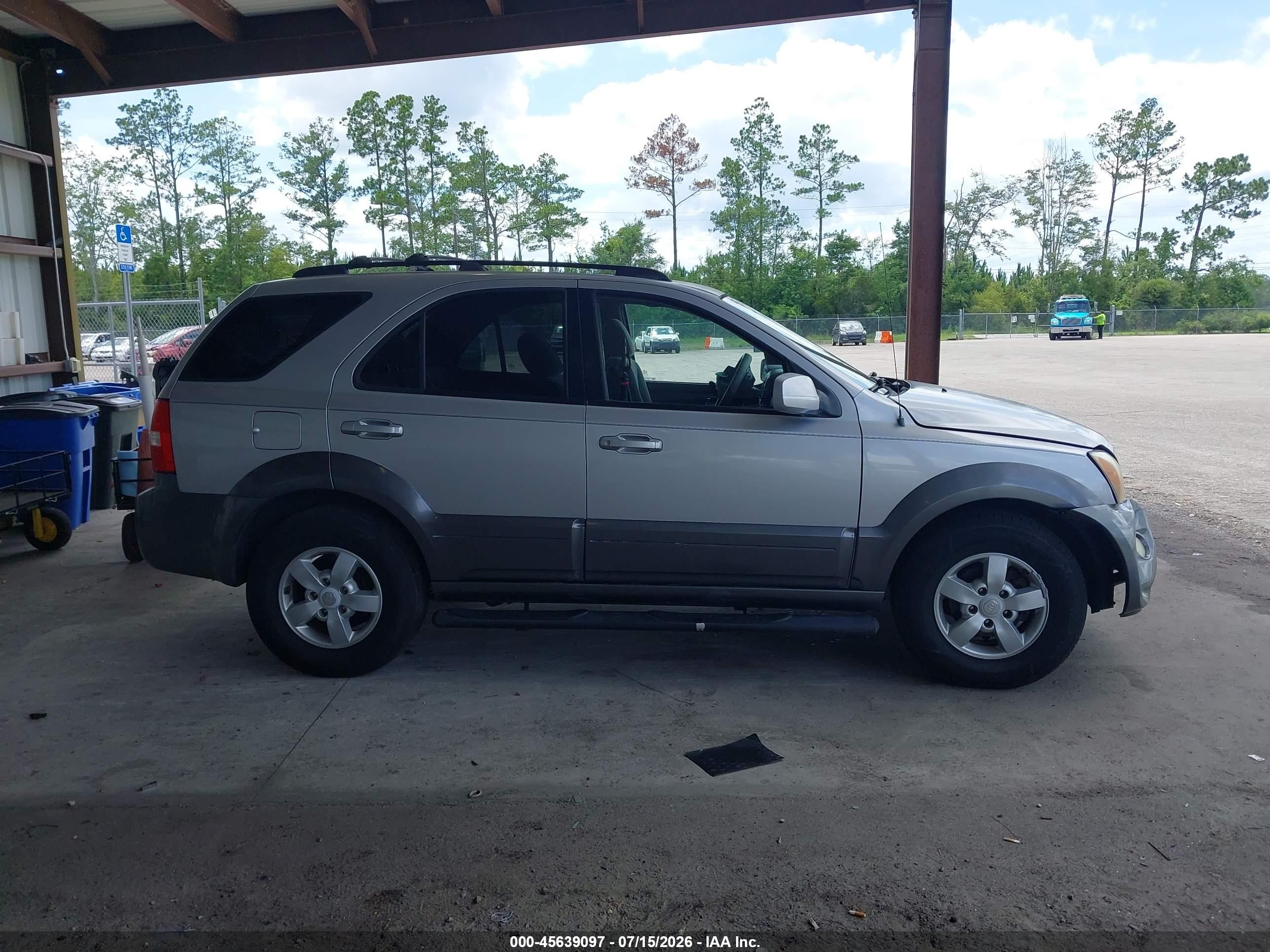 2007 Kia Sorento Ex Silver vin: KNDJD736375704479