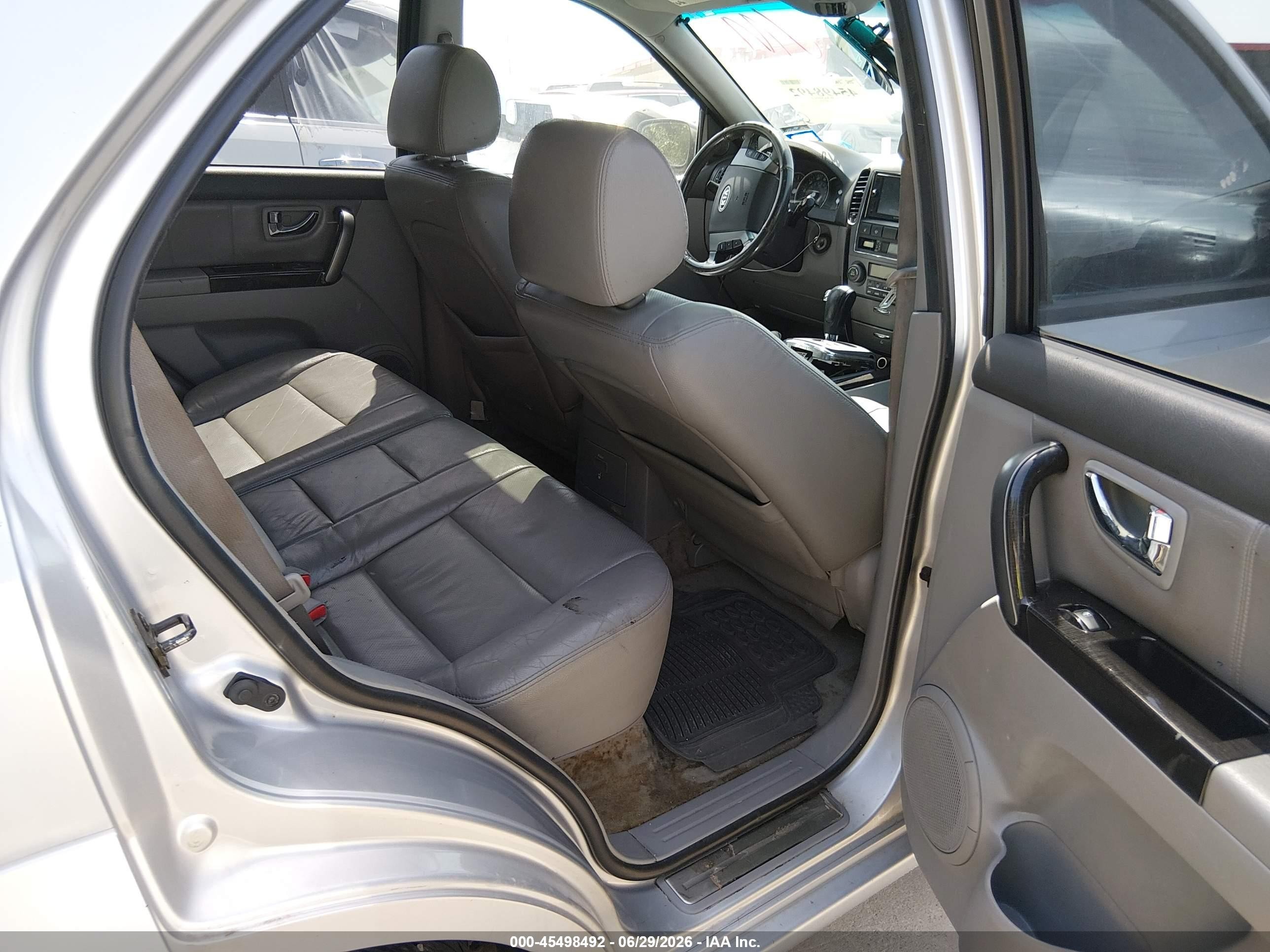 2007 Kia Sorento Ex Silver vin: KNDJD736475667118