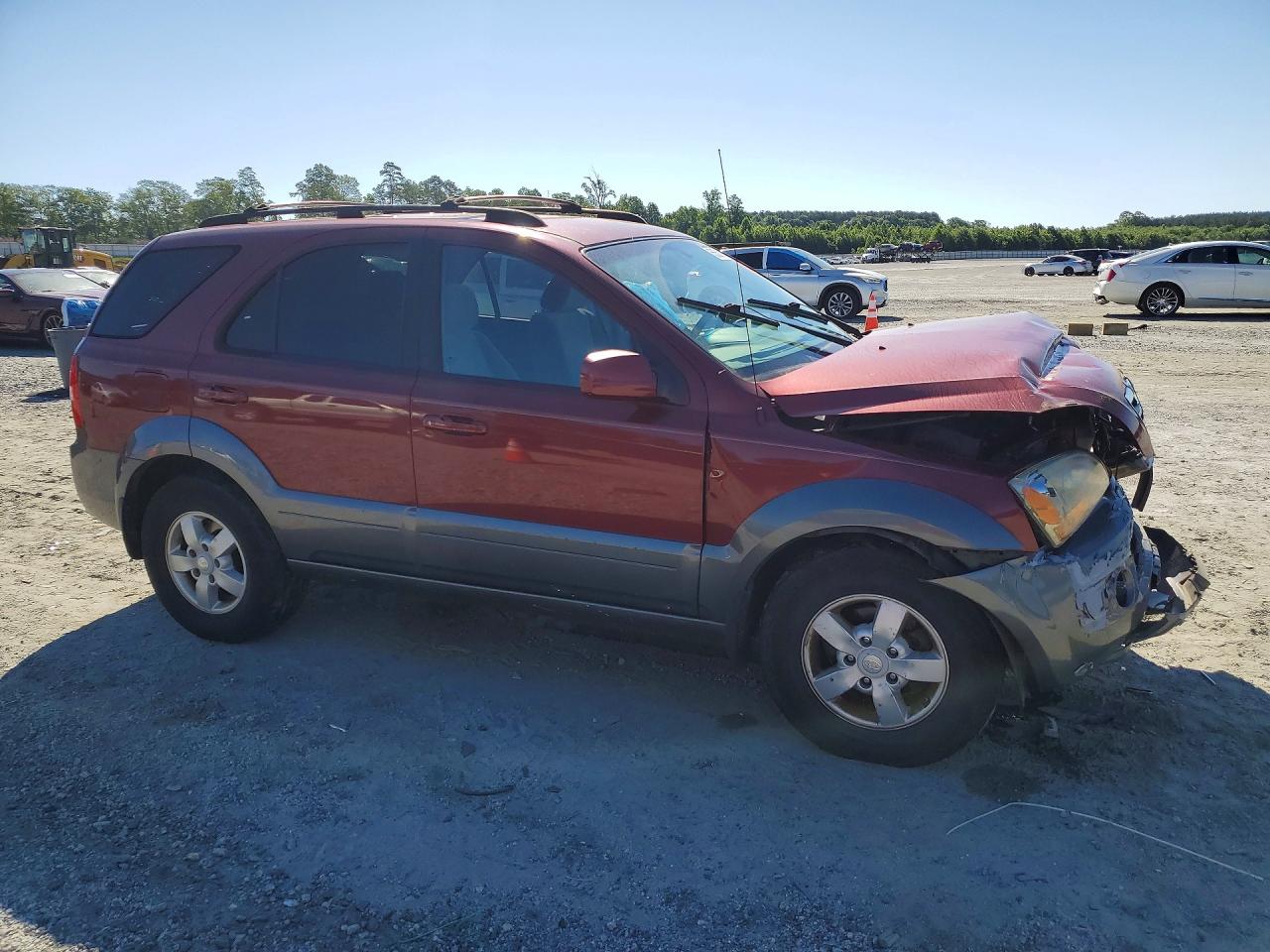 2007 Kia Sorento Base Красный vin: KNDJD736575711076
