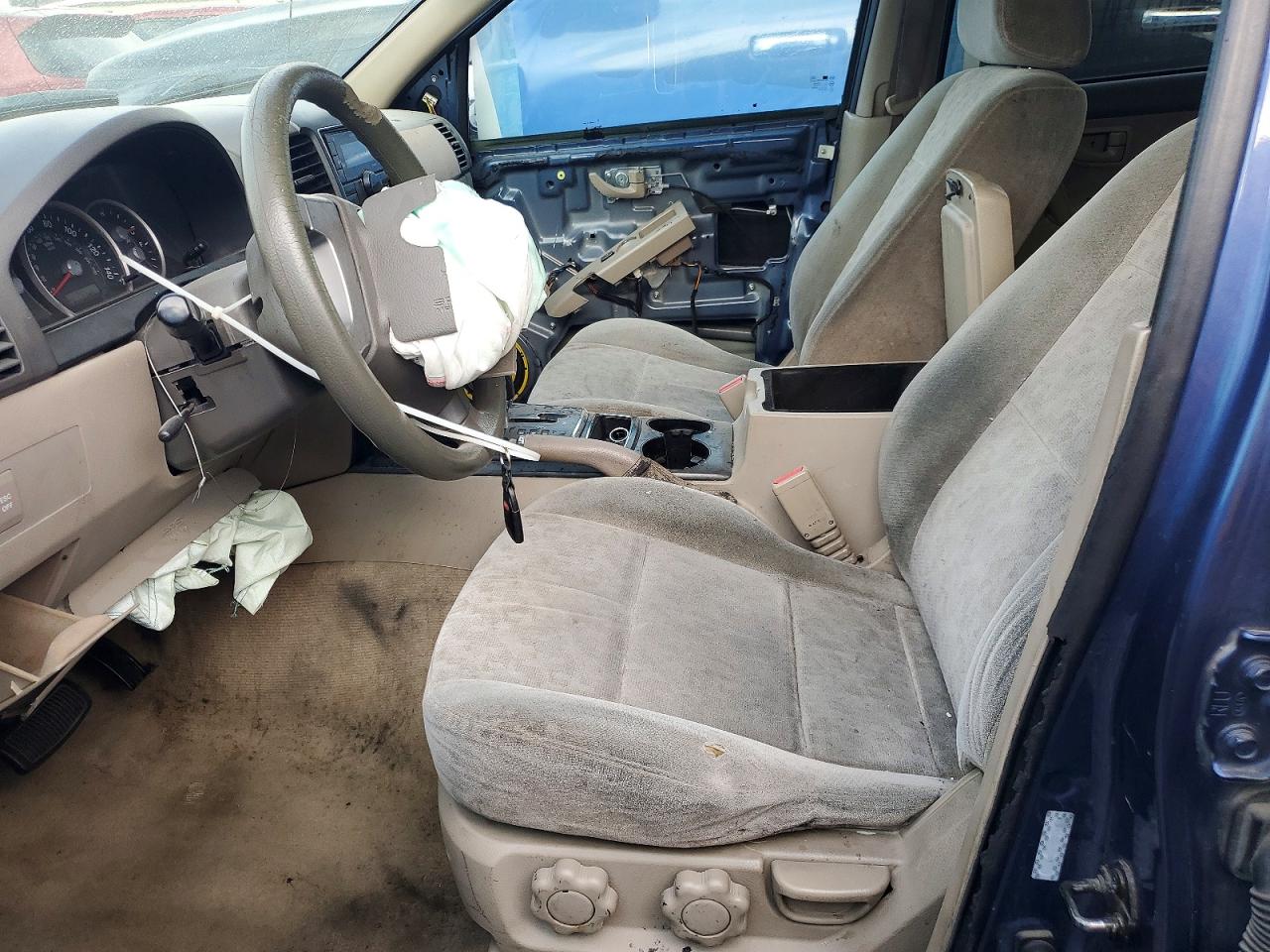 2007 Kia Sorento Base Blue vin: KNDJD736975730214