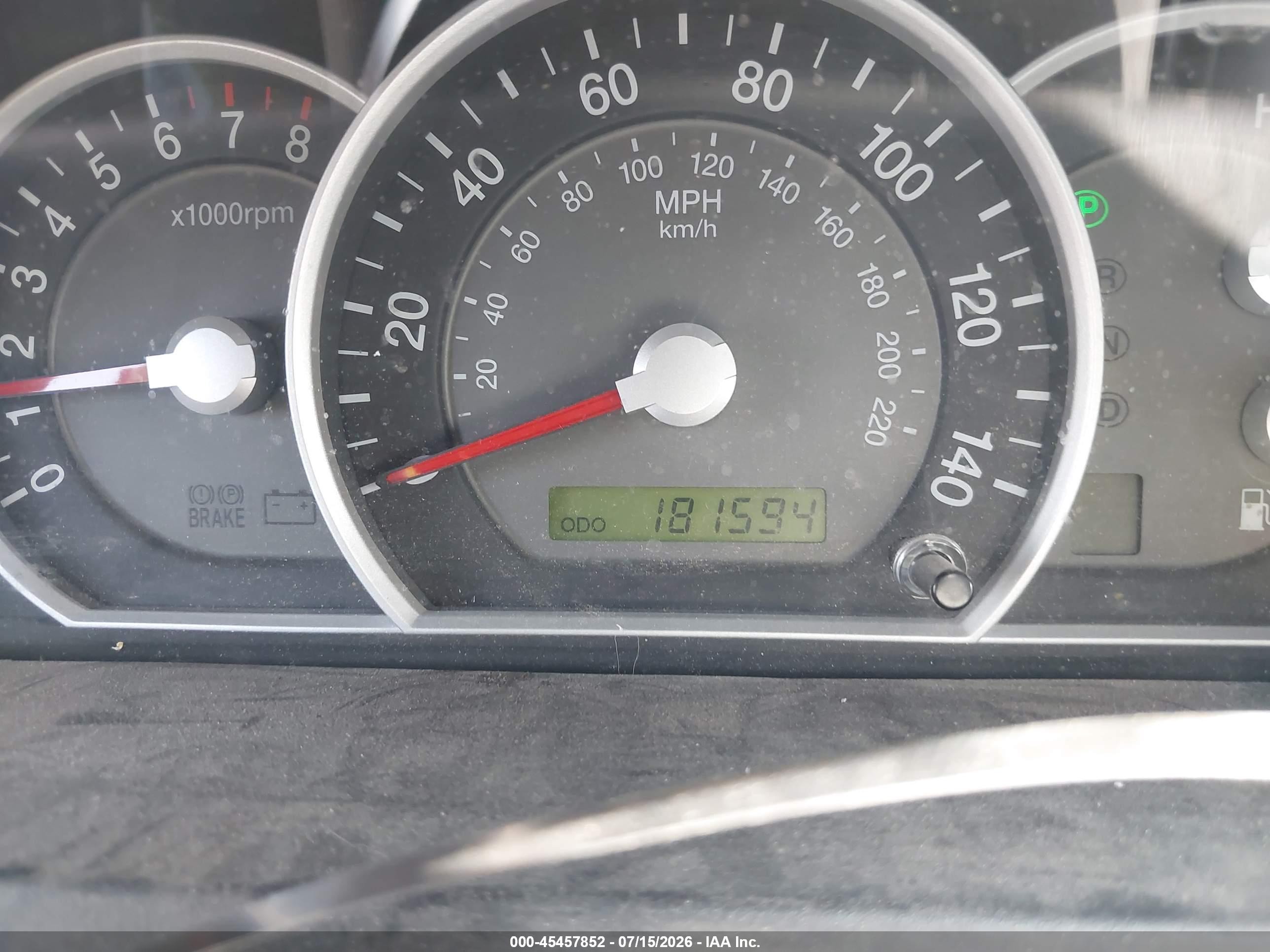 2008 Kia Sorento Ex Silver vin: KNDJD736985805656
