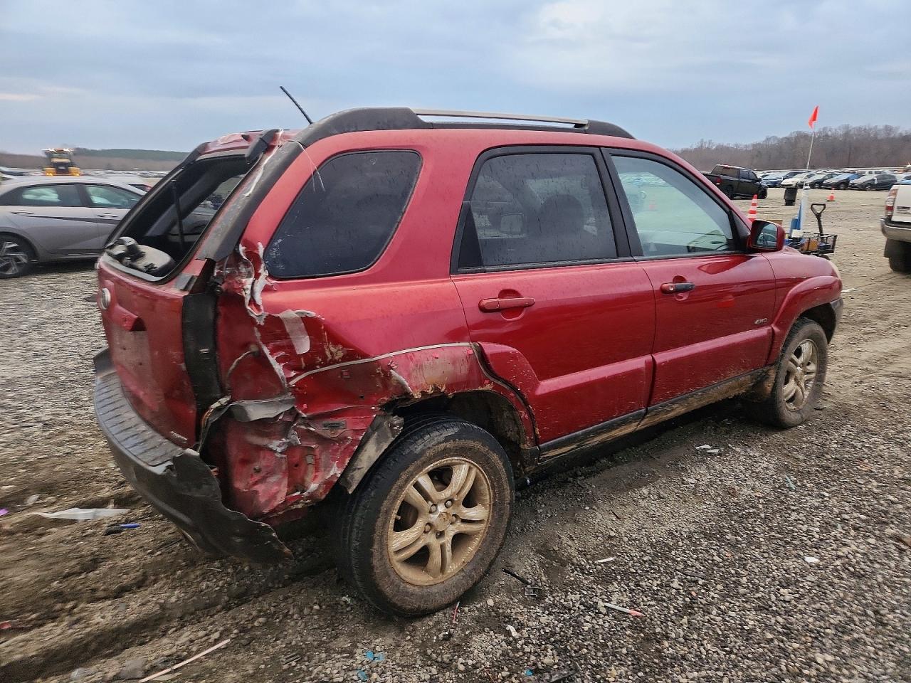 2006 Kia New Sportage Red vin: KNDJE723067214525