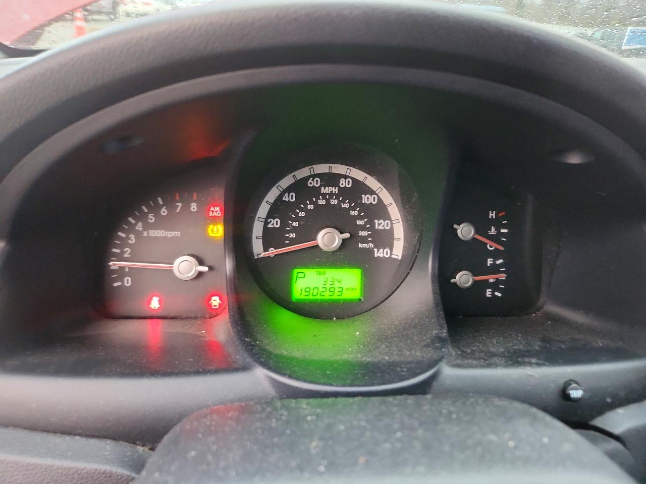 2006 Kia New Sportage Red vin: KNDJE723067214525