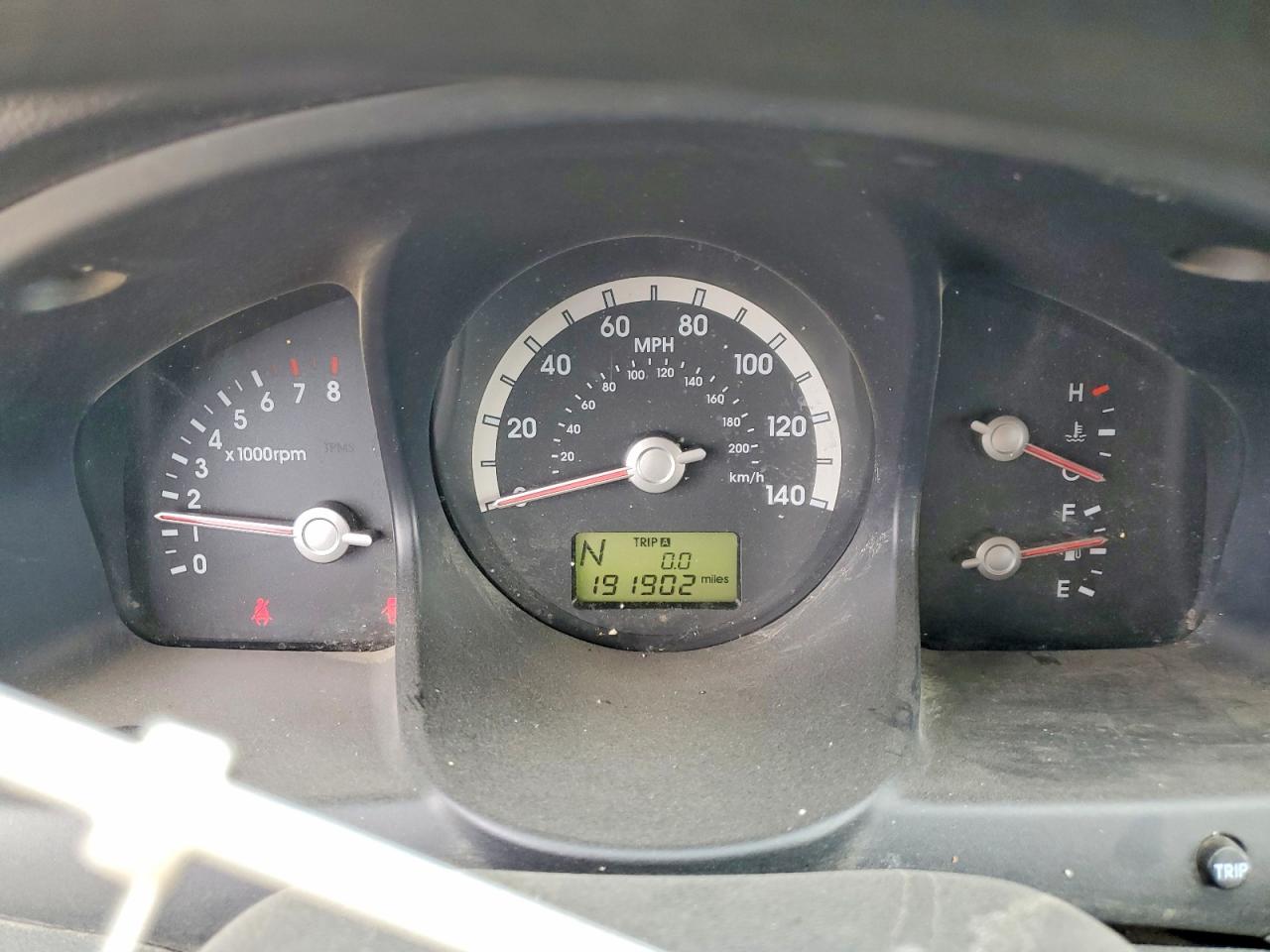 2007 Kia Sportage Lx Gray vin: KNDJE723077367200