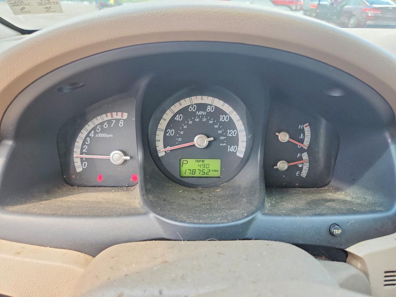2008 Kia Sportage Lx Beige vin: KNDJE723087486012