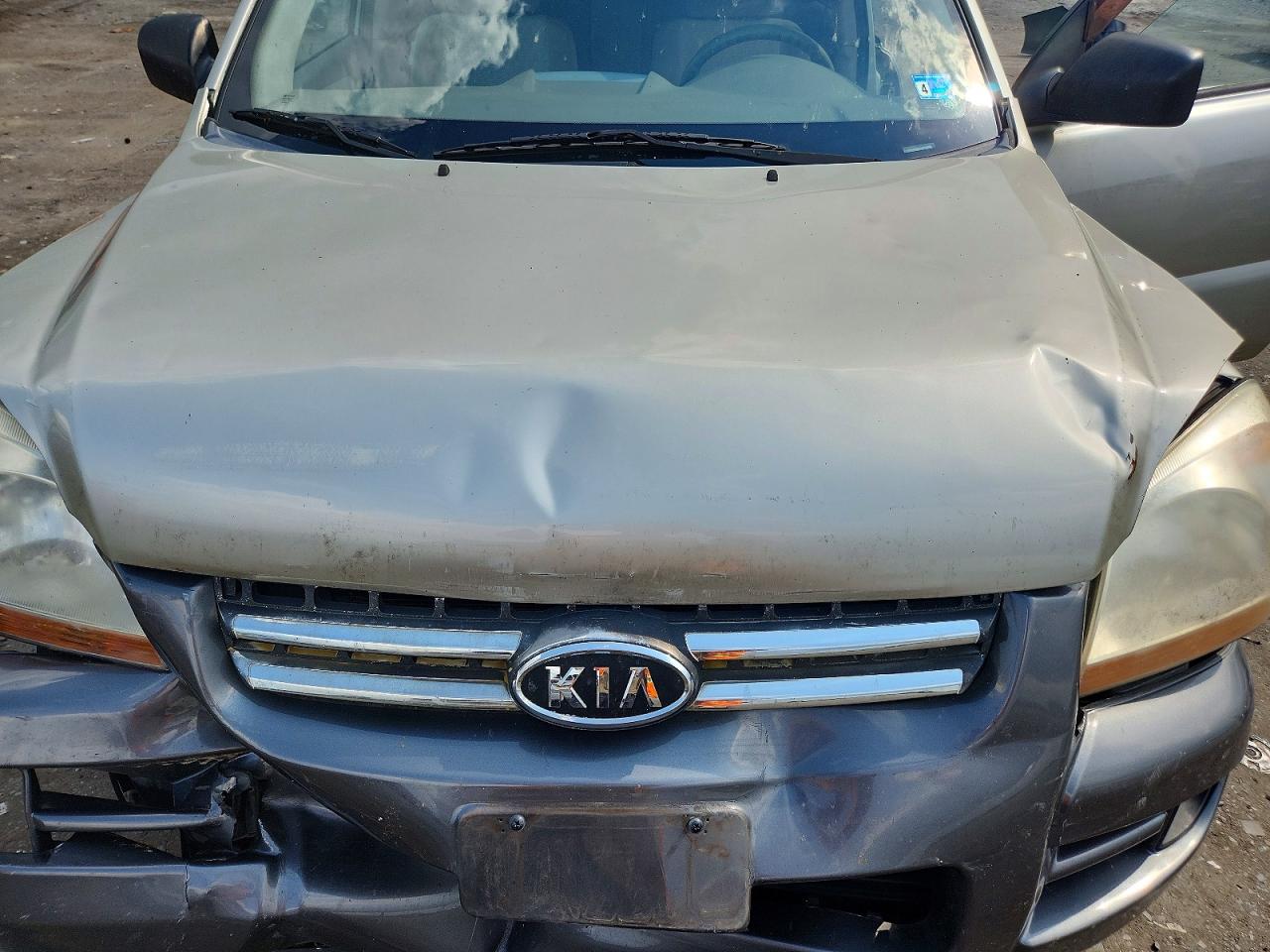 2008 Kia Sportage Lx Beige vin: KNDJE723087486012