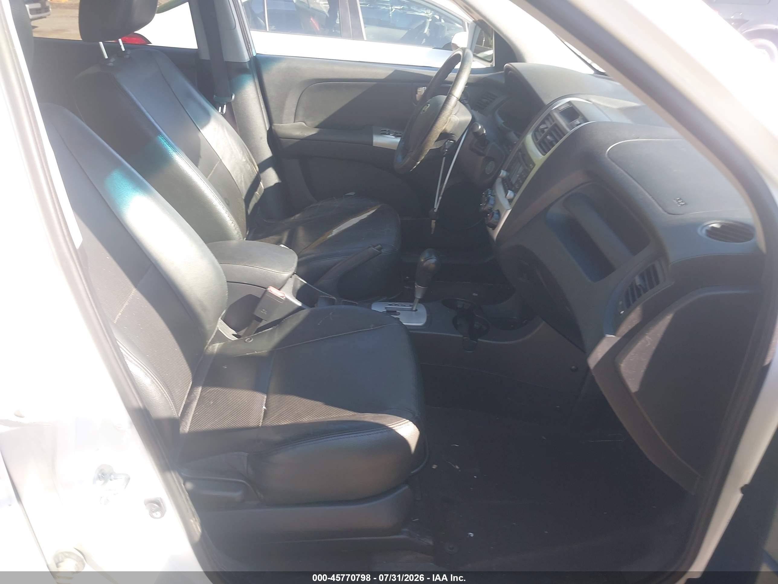 2009 Kia Sportage Ex V6 White vin: KNDJE723097637027