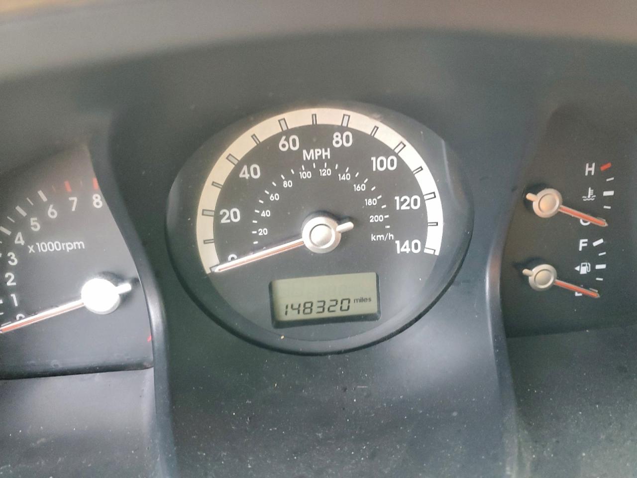 2006 Kia New Sportage Brown vin: KNDJE723167237909