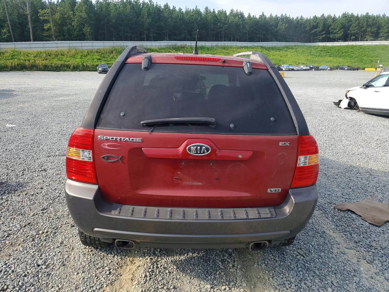 2006 Kia Sportage Lx Red vin: KNDJE723267164131