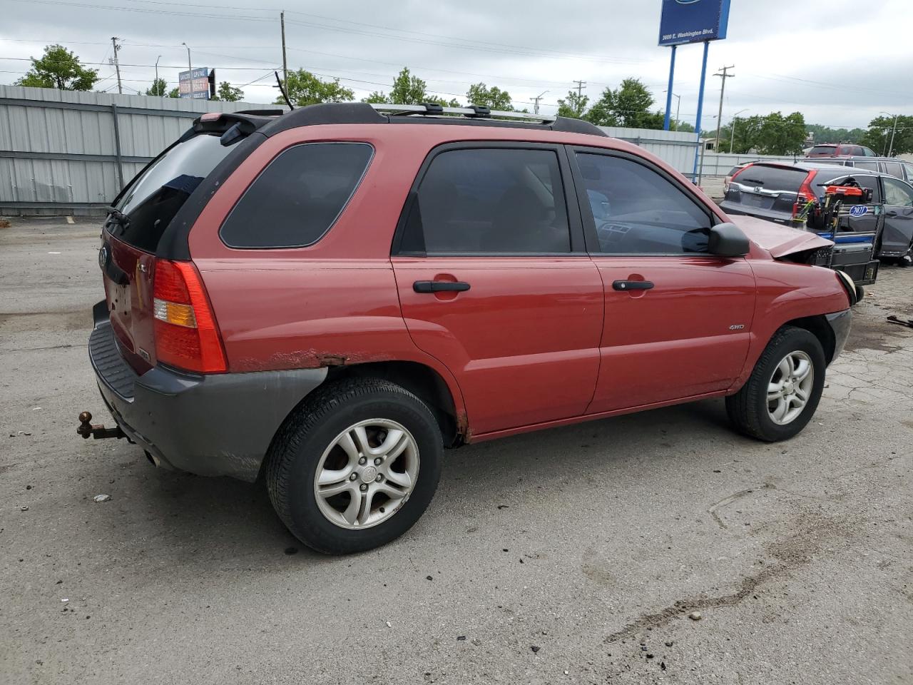 2006 Kia New Sportage    Красный vin: KNDJE723267198666