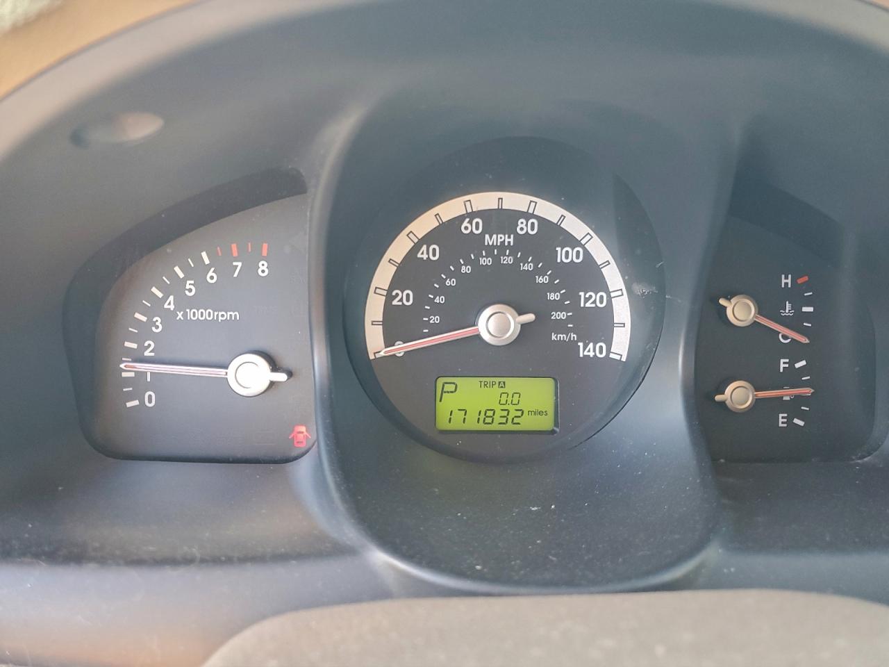 2006 Kia New Sportage Silver vin: KNDJE723267231083
