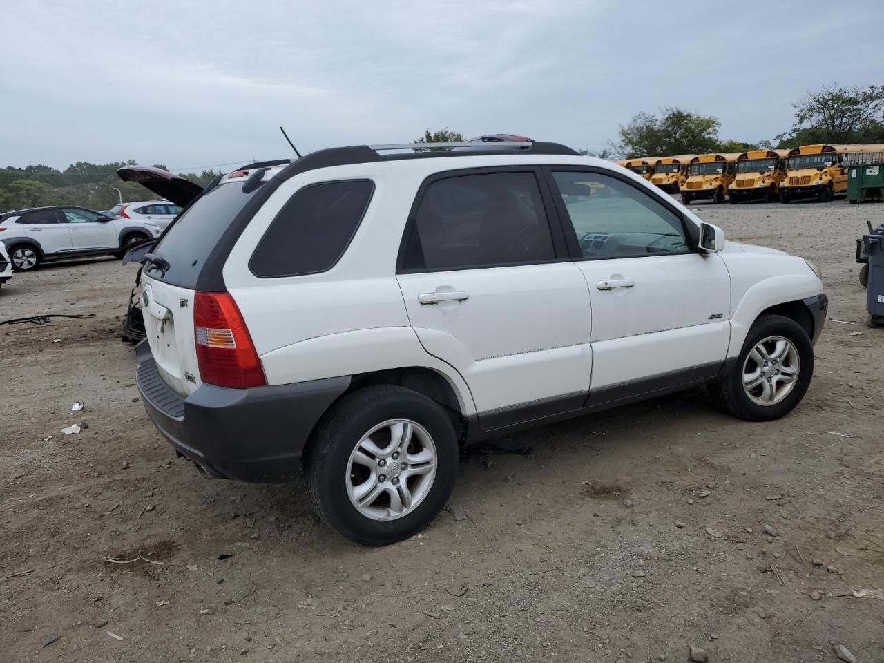 2006 Kia New Sportage Белый vin: KNDJE723367215880