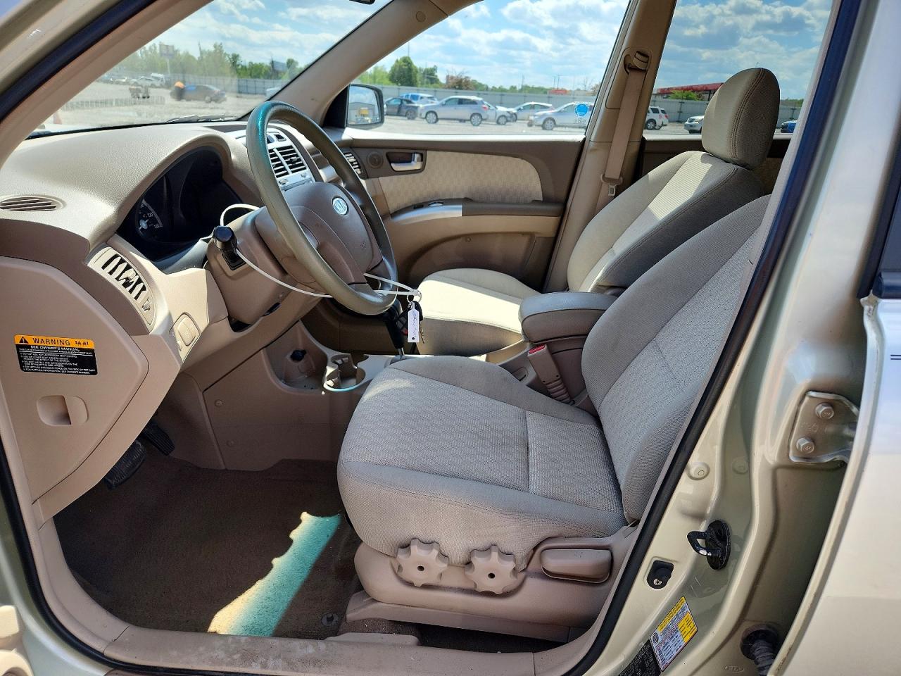 2007 Kia Sportage Lx Beige vin: KNDJE723377440057