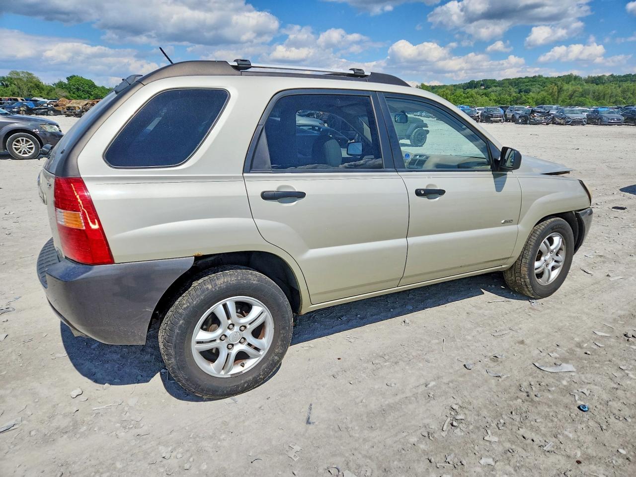 2007 Kia Sportage Lx Beige vin: KNDJE723377440057