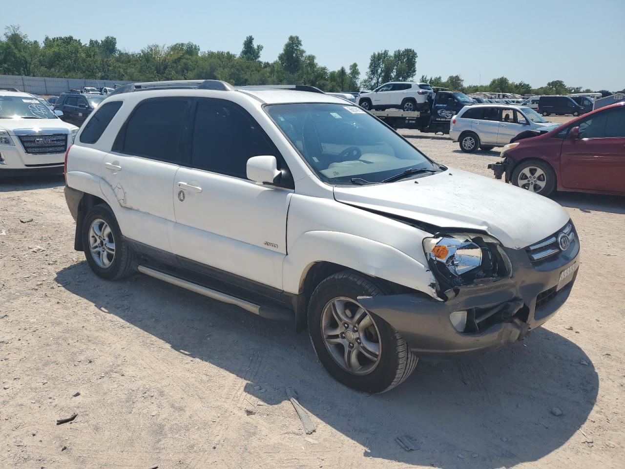 2005 Kia New Sportage Белый vin: KNDJE723457044992