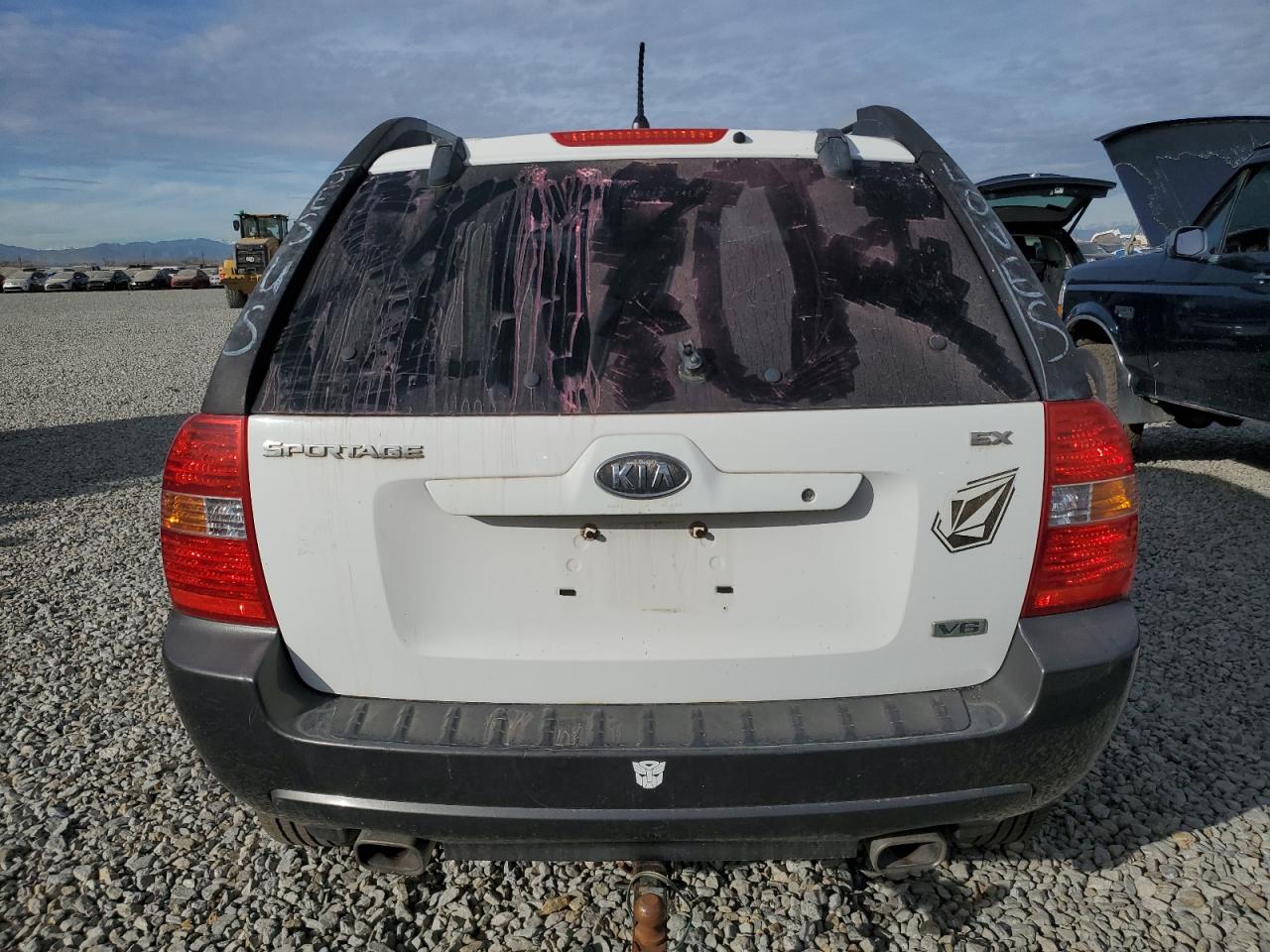 2006 Kia New Sportage Белый vin: KNDJE723467249486
