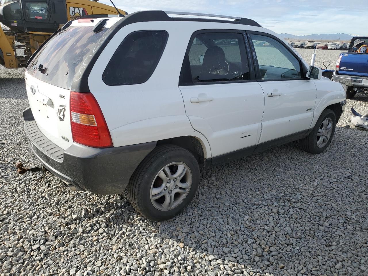 2006 Kia New Sportage Белый vin: KNDJE723467249486