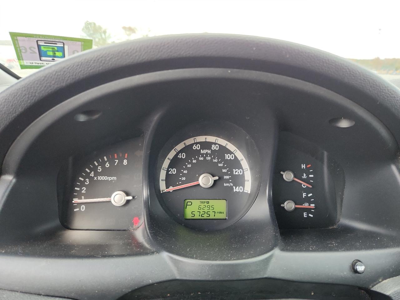 2005 Kia New Sportage Silver vin: KNDJE723657106957