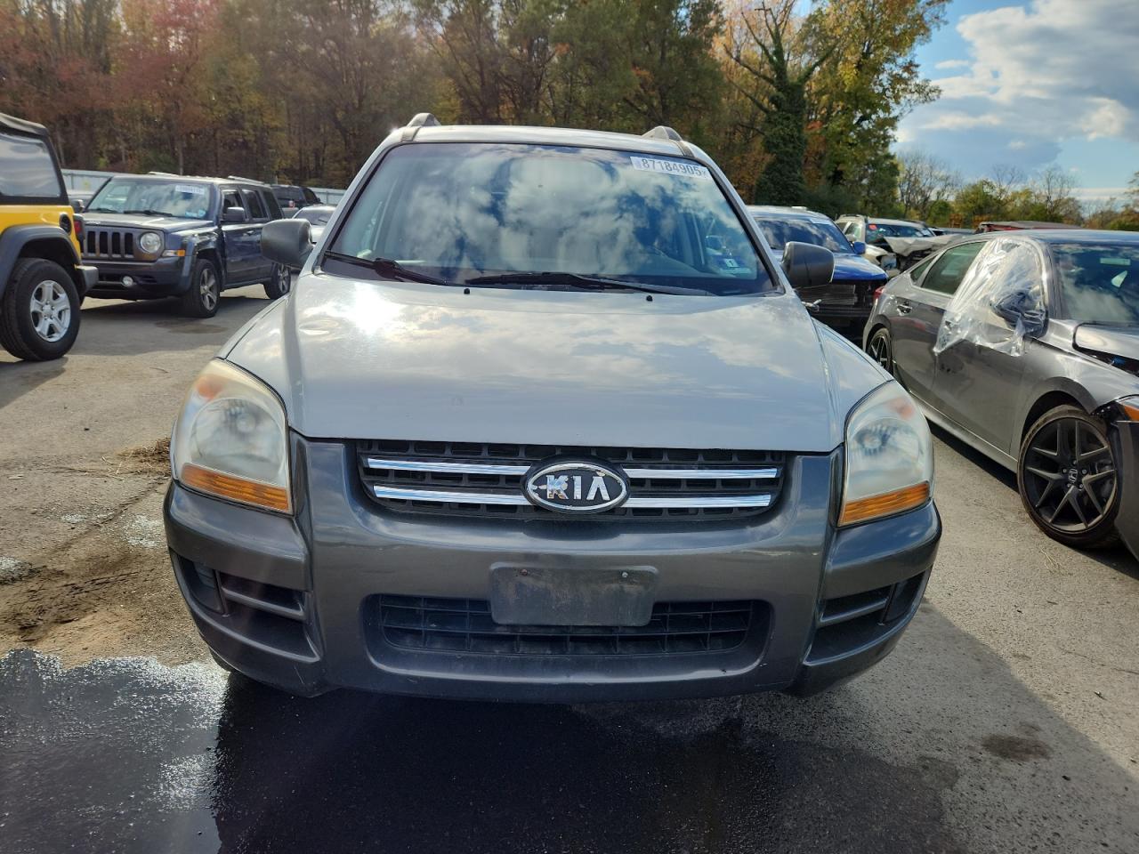 2005 Kia New Sportage Silver vin: KNDJE723657106957