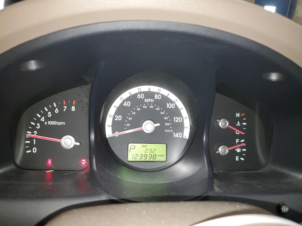 2005 Kia New Sportage Black vin: KNDJE723857071466