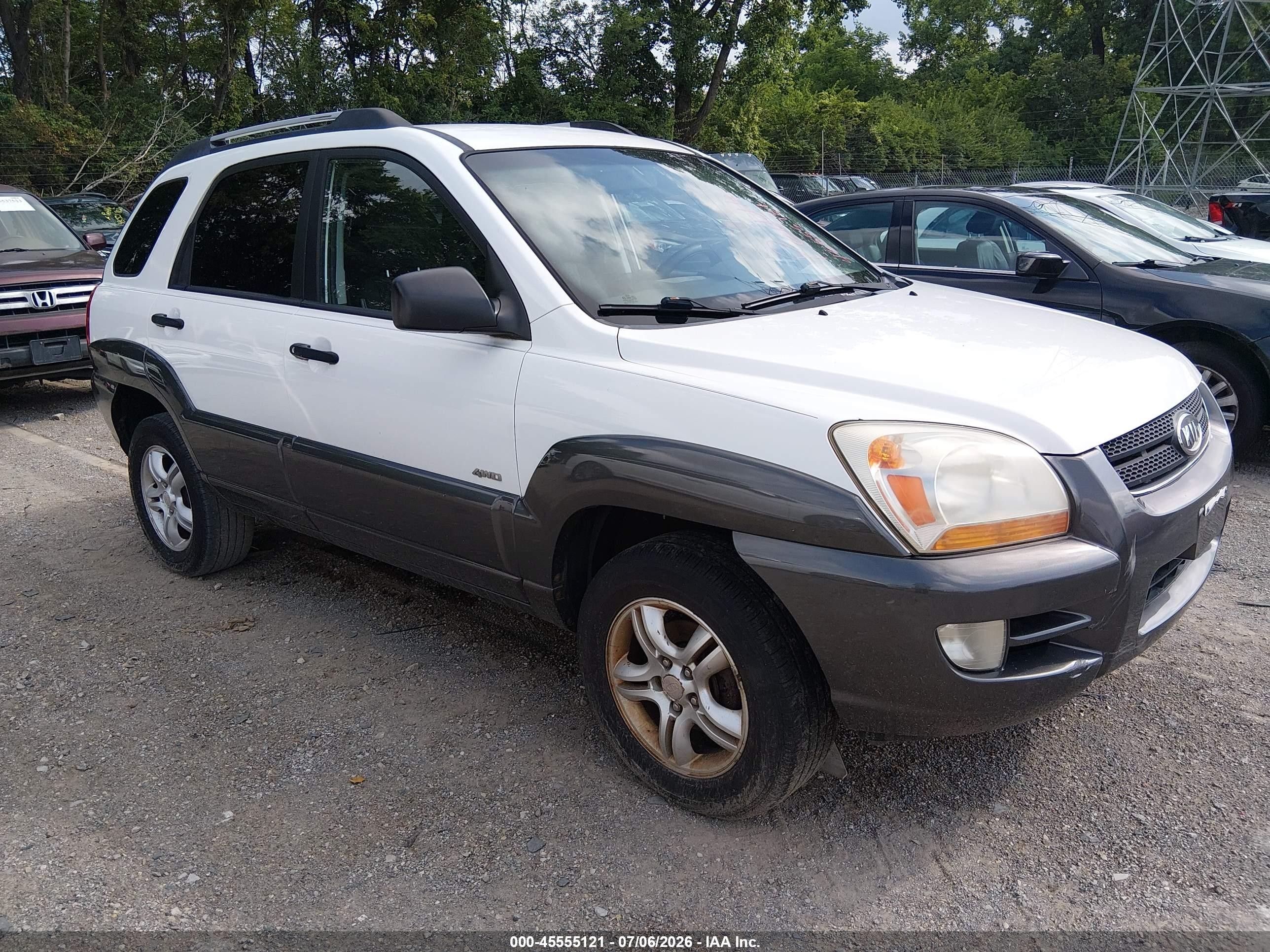 2007 Kia Sportage Lx V6 White vin: KNDJE723877367882